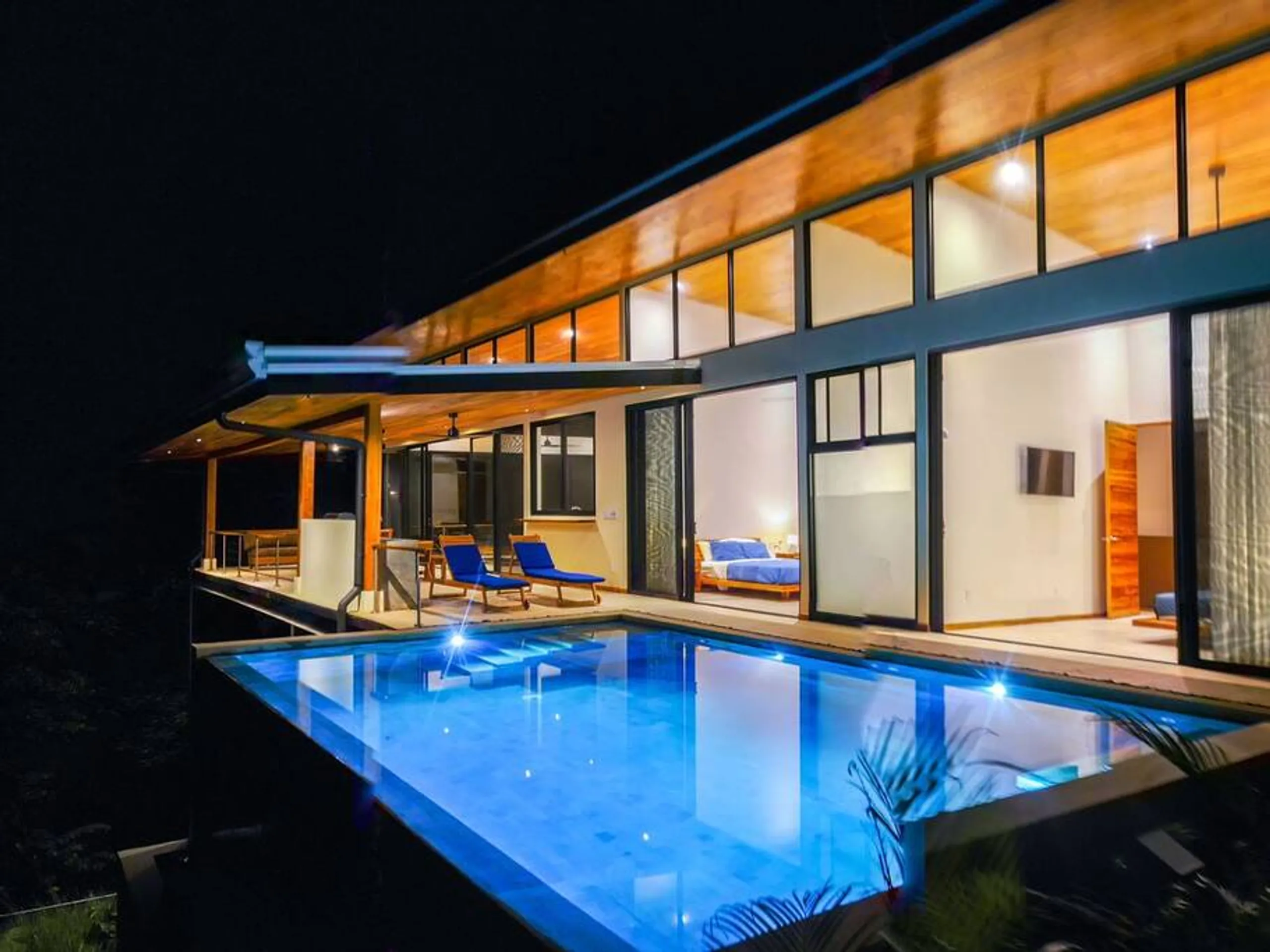Breathtaking Las Huacas Villa with Ocean Views — photograph 5