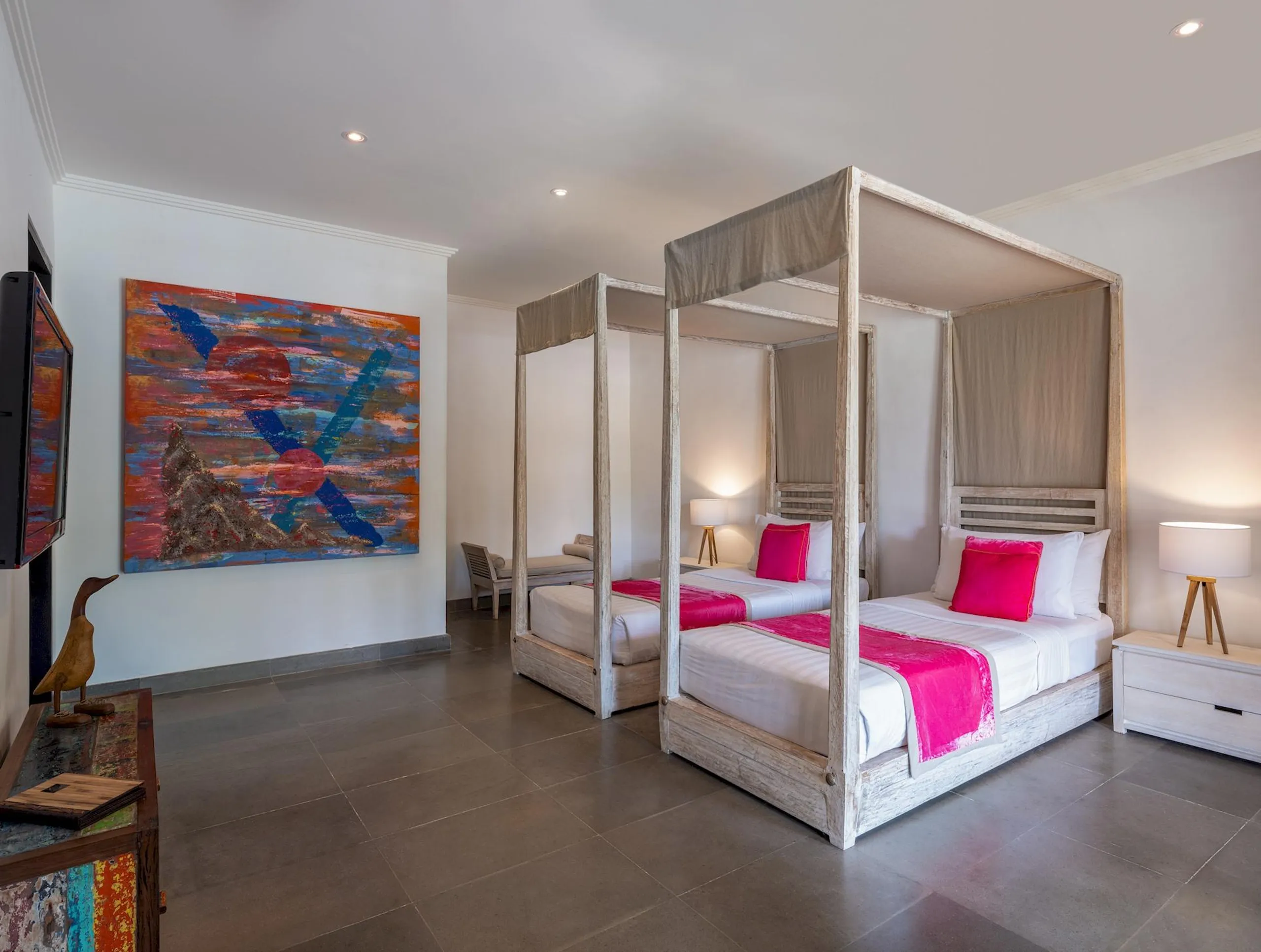 Canggu Grand Villa with Private Pool and Gorgeous Grounds — photograph 9