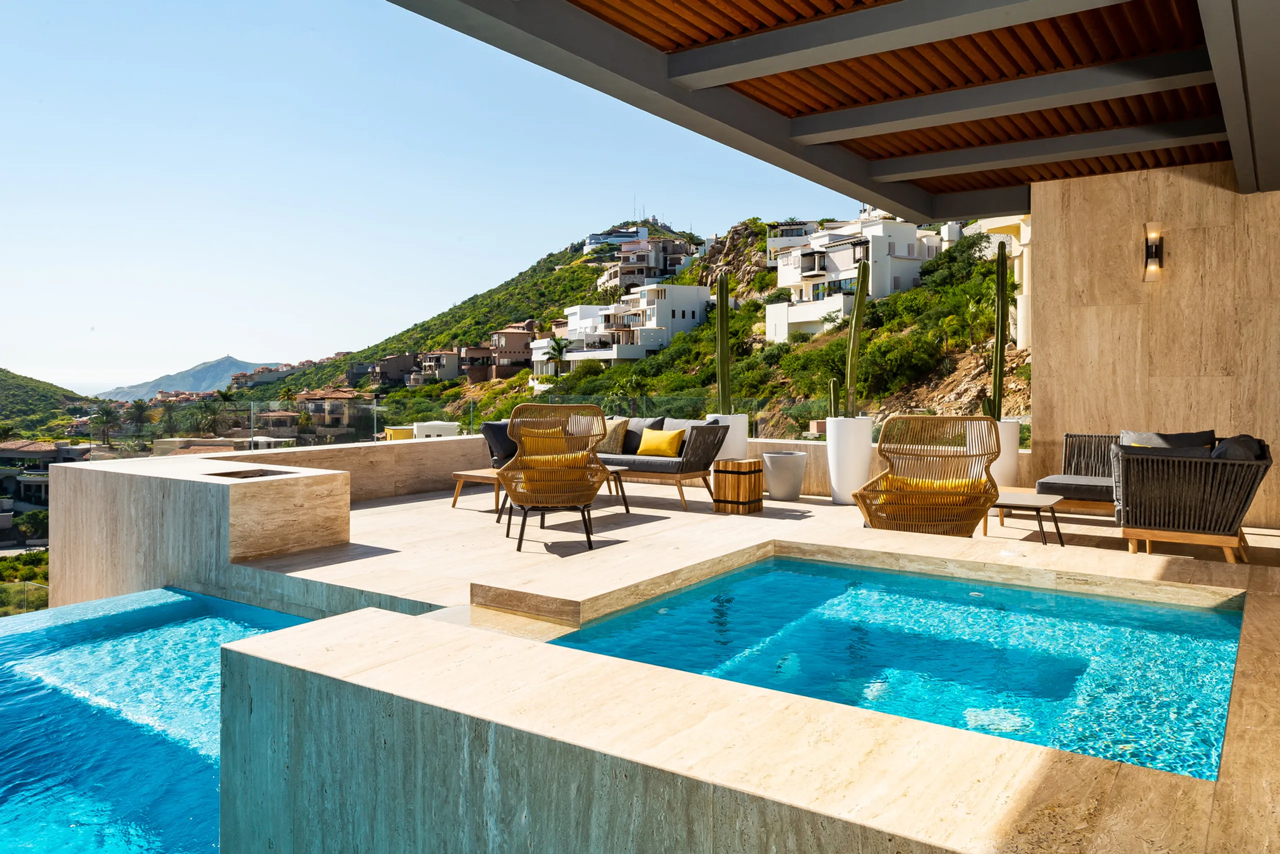 Modern Architectural Estate with Jaw-dropping Sunsets in Prestigious Pedregal — photograph 9
