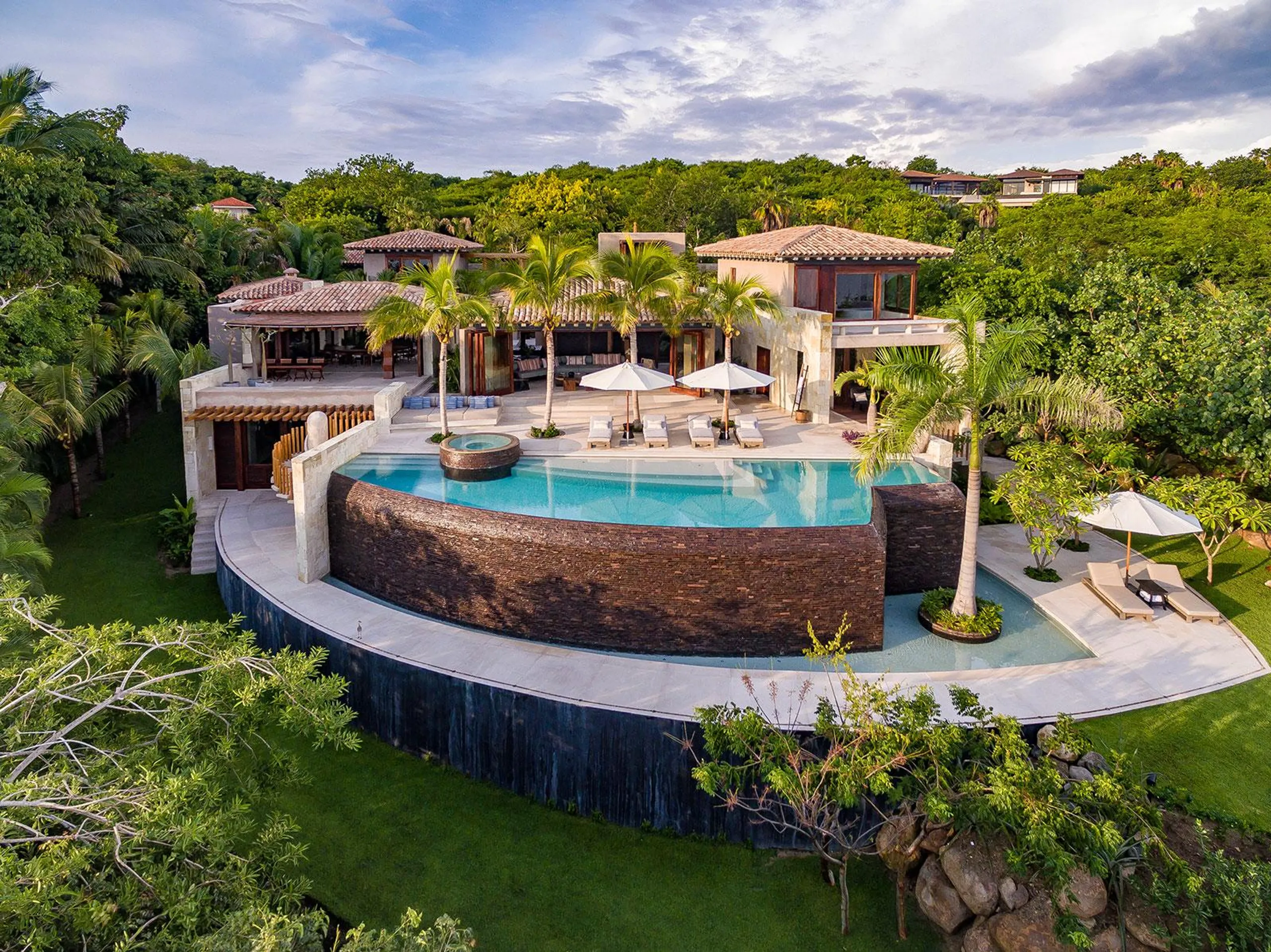Awe-Inspiring Views and Unmatched Elegance With Breathtaking Beauty Coastal Retreat, Punta Mita