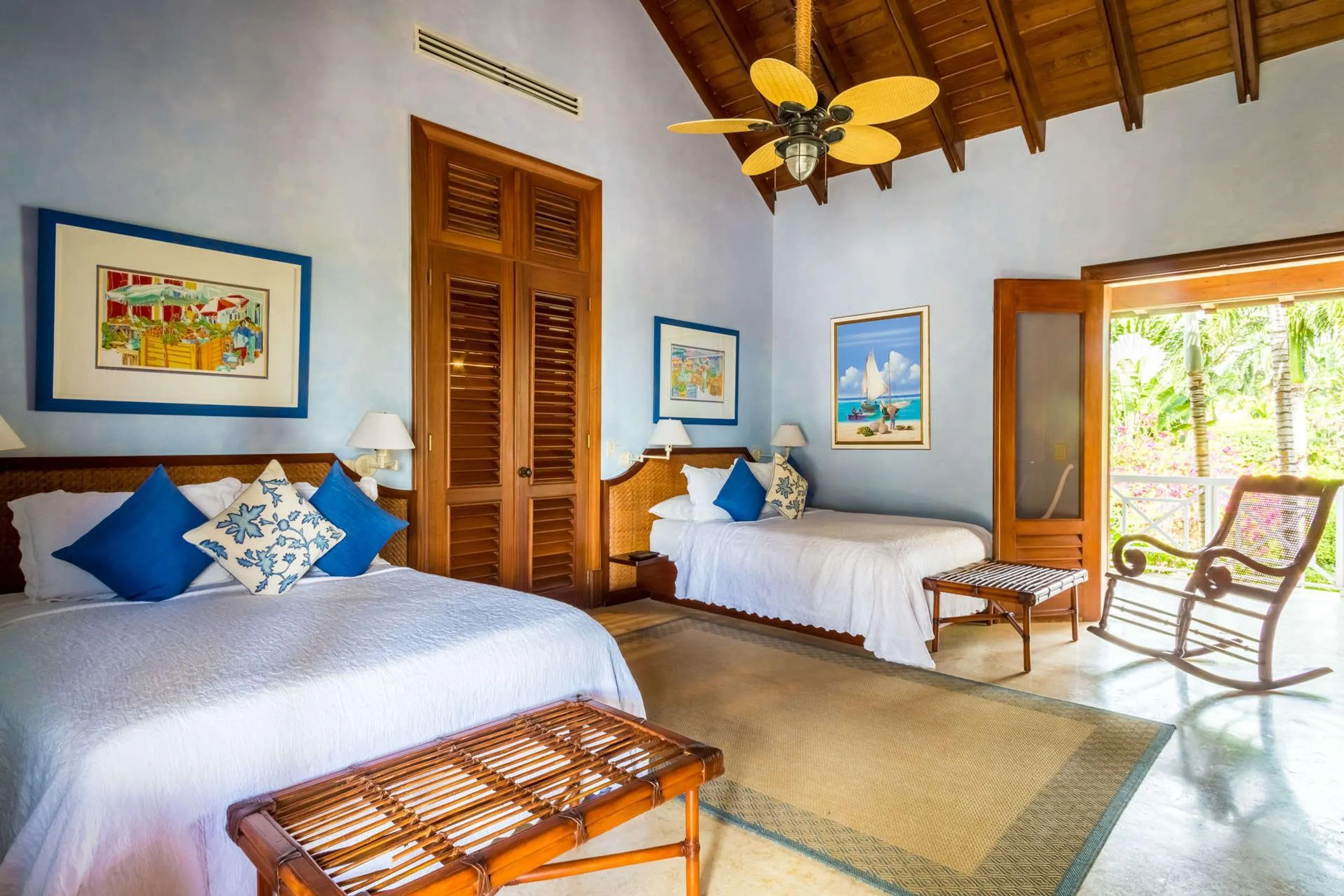 Elegant Beach Estate with Private Pool and Views of the Caribbean Sea — photograph 8