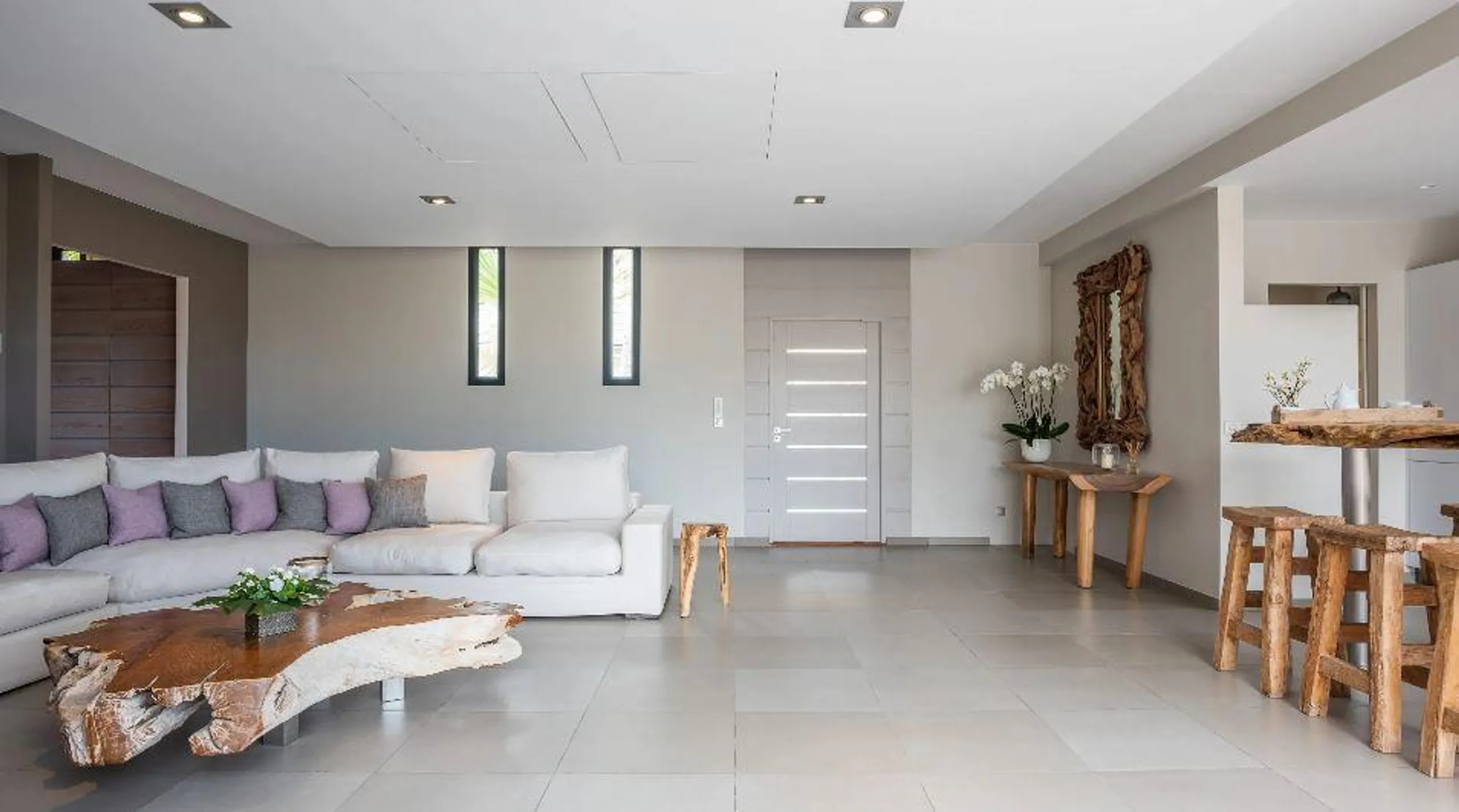 Exclusive St. Barts Beach Villa with Heated Pool — photograph 12