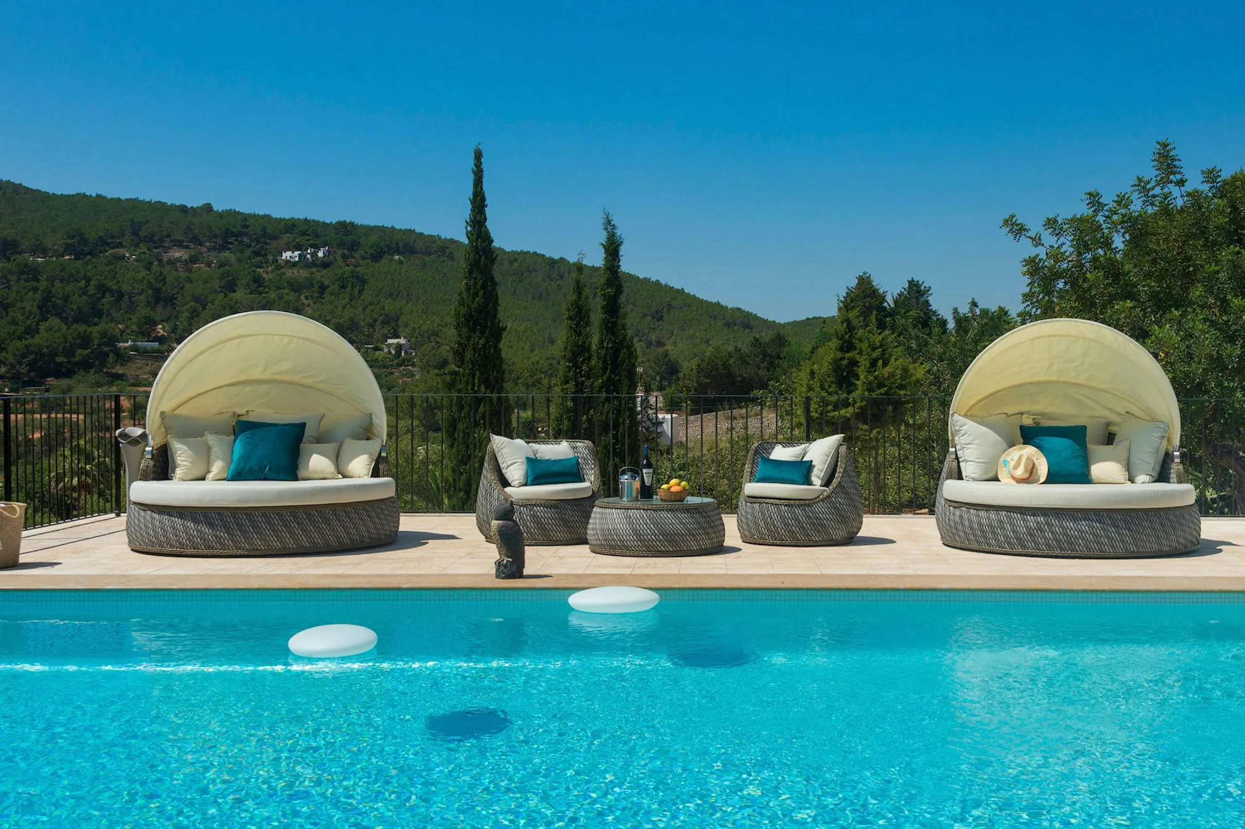Stunning Seaview Villa in Ibiza with Private Pool and Gazebo — photograph 6