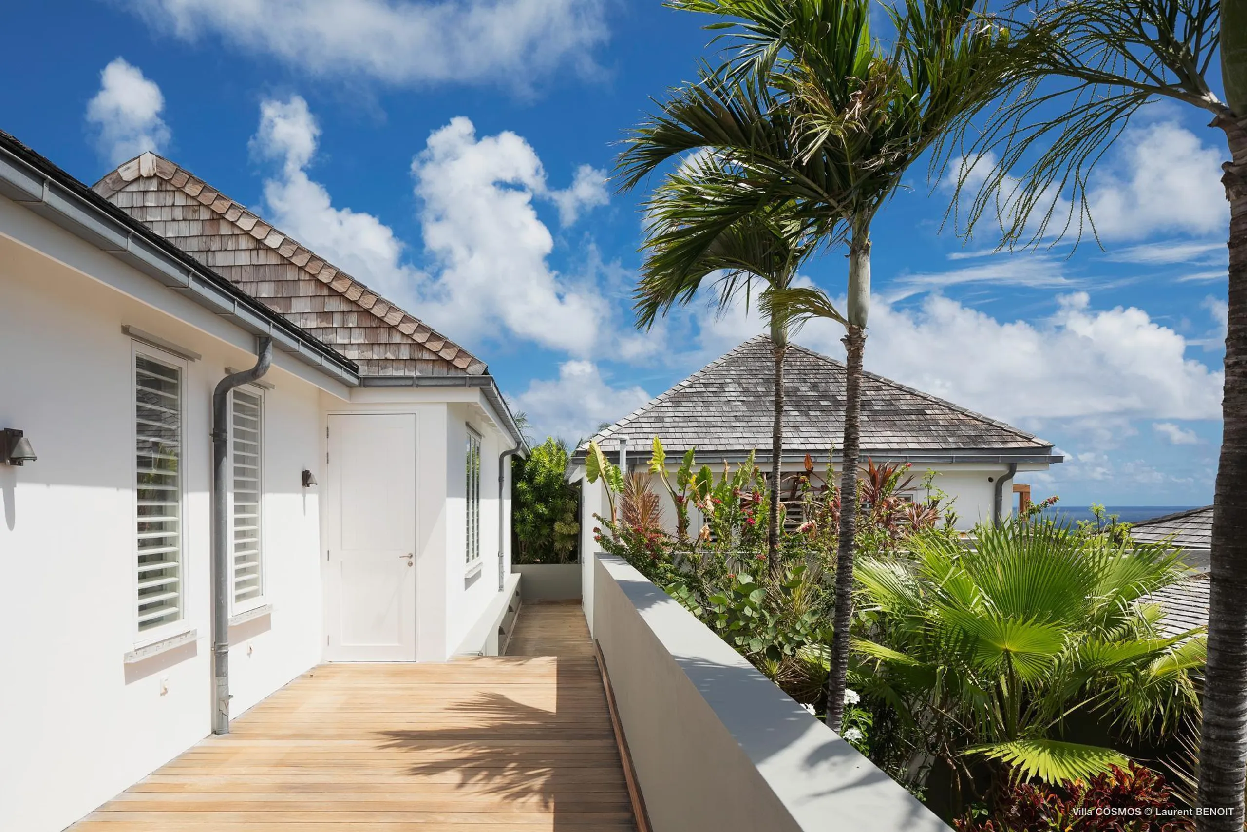 Magnificent Tropical Villa w/ Private Pool and Gourmet Kitchen — photograph 4