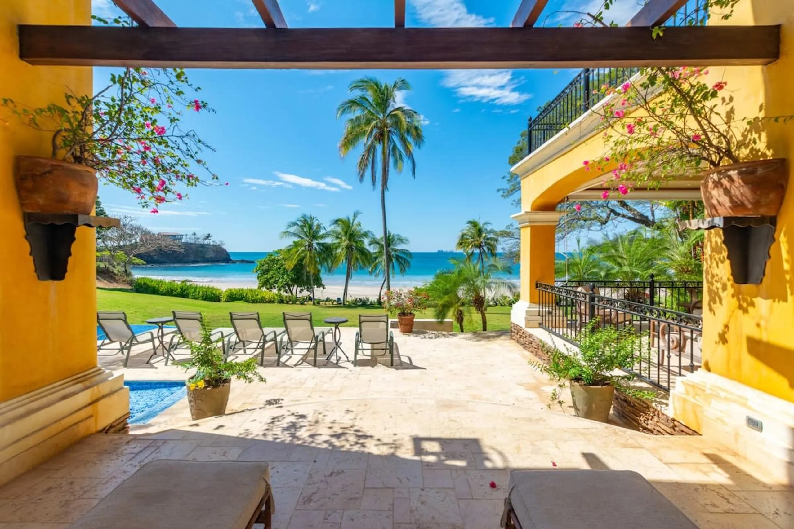 Beachfront Mediterranean-Style Villa with Private Infinity Pool, and Ocean Views, Playa Flamingo