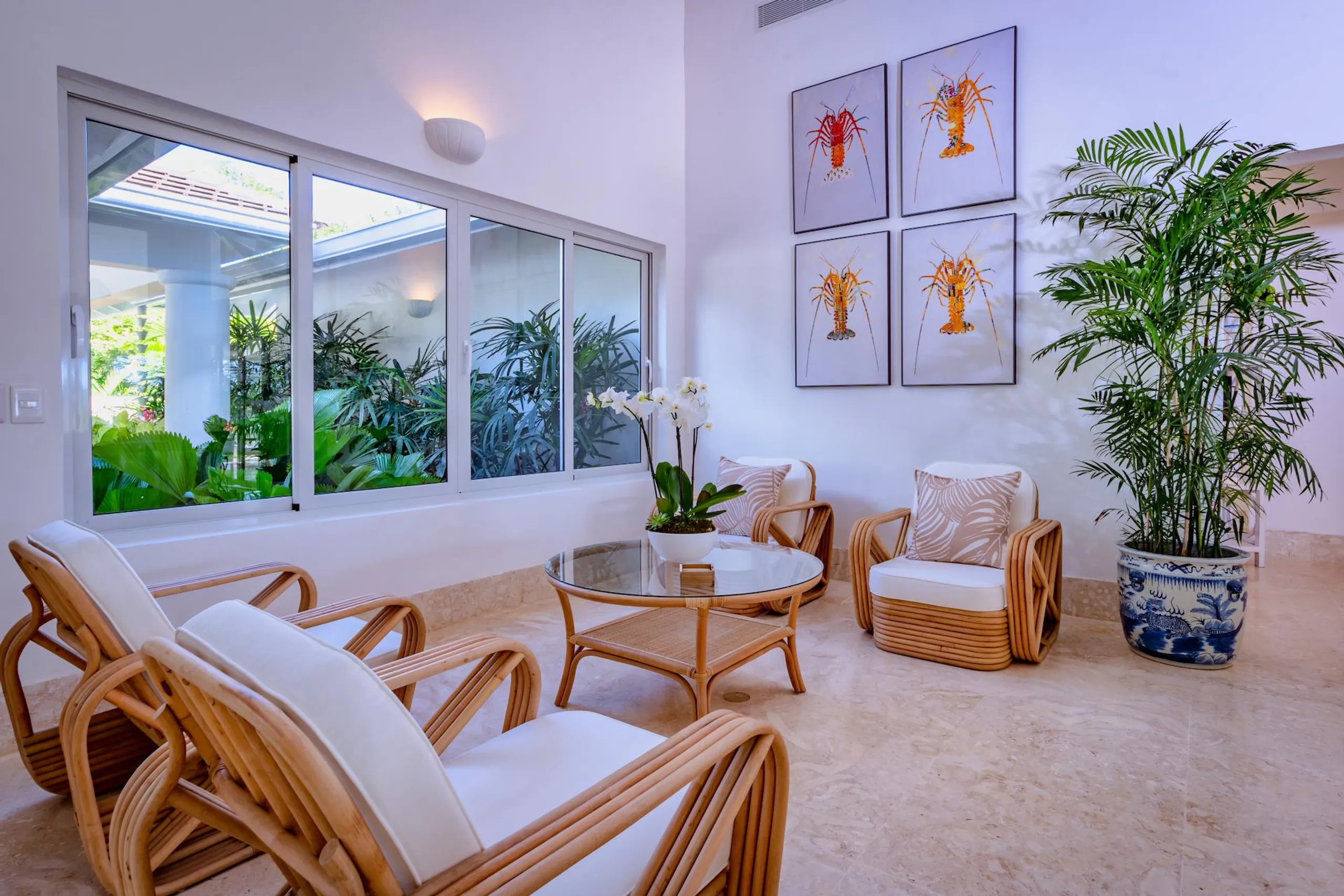 Majestic 7BR Casa De Campo Retreat with Private Pool and Garden — photograph 6