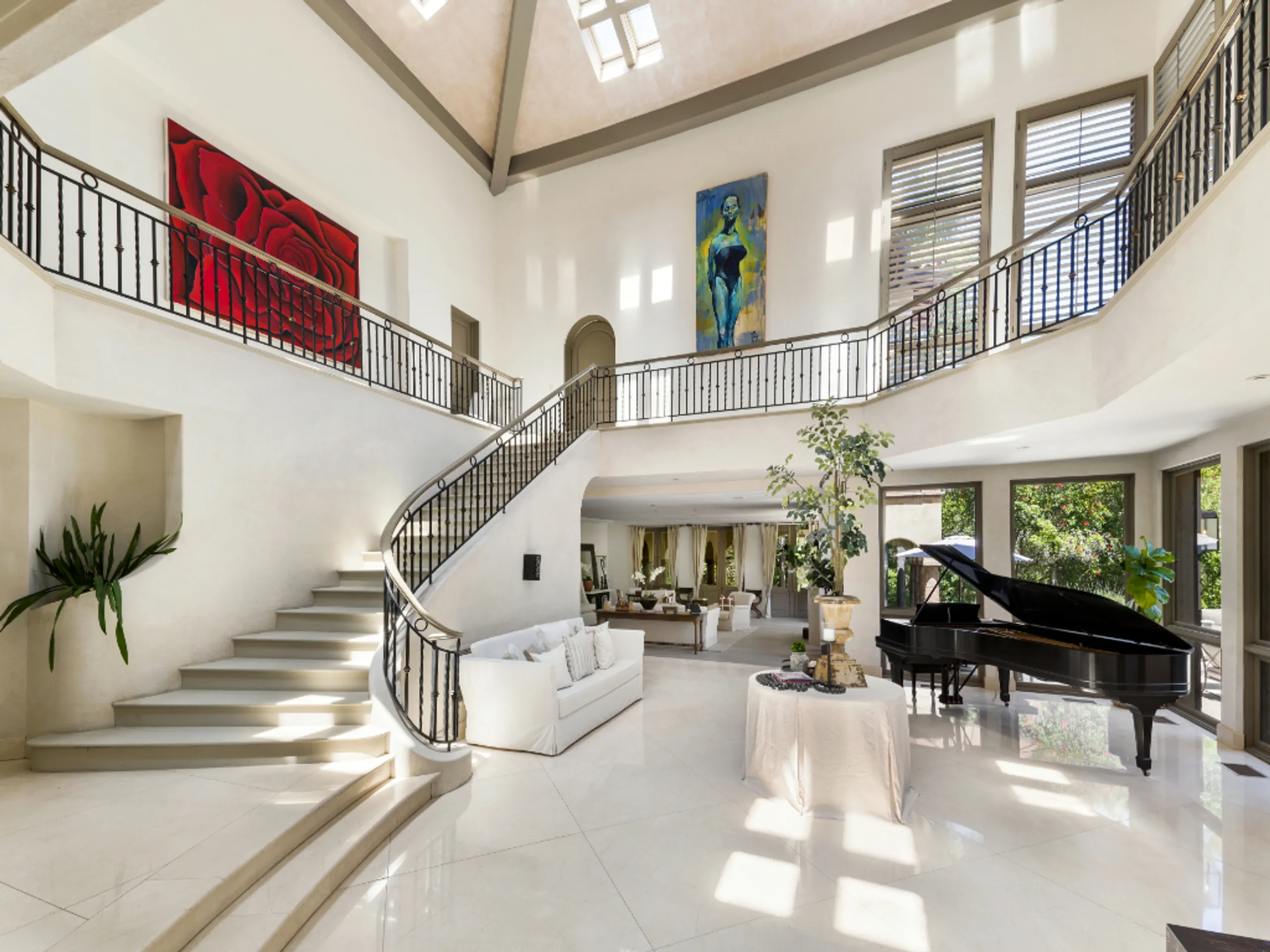 Majestic 12,000 Sq.Ft. Tuscan Estate with Pool, Spas & Recording Studio — photograph 12