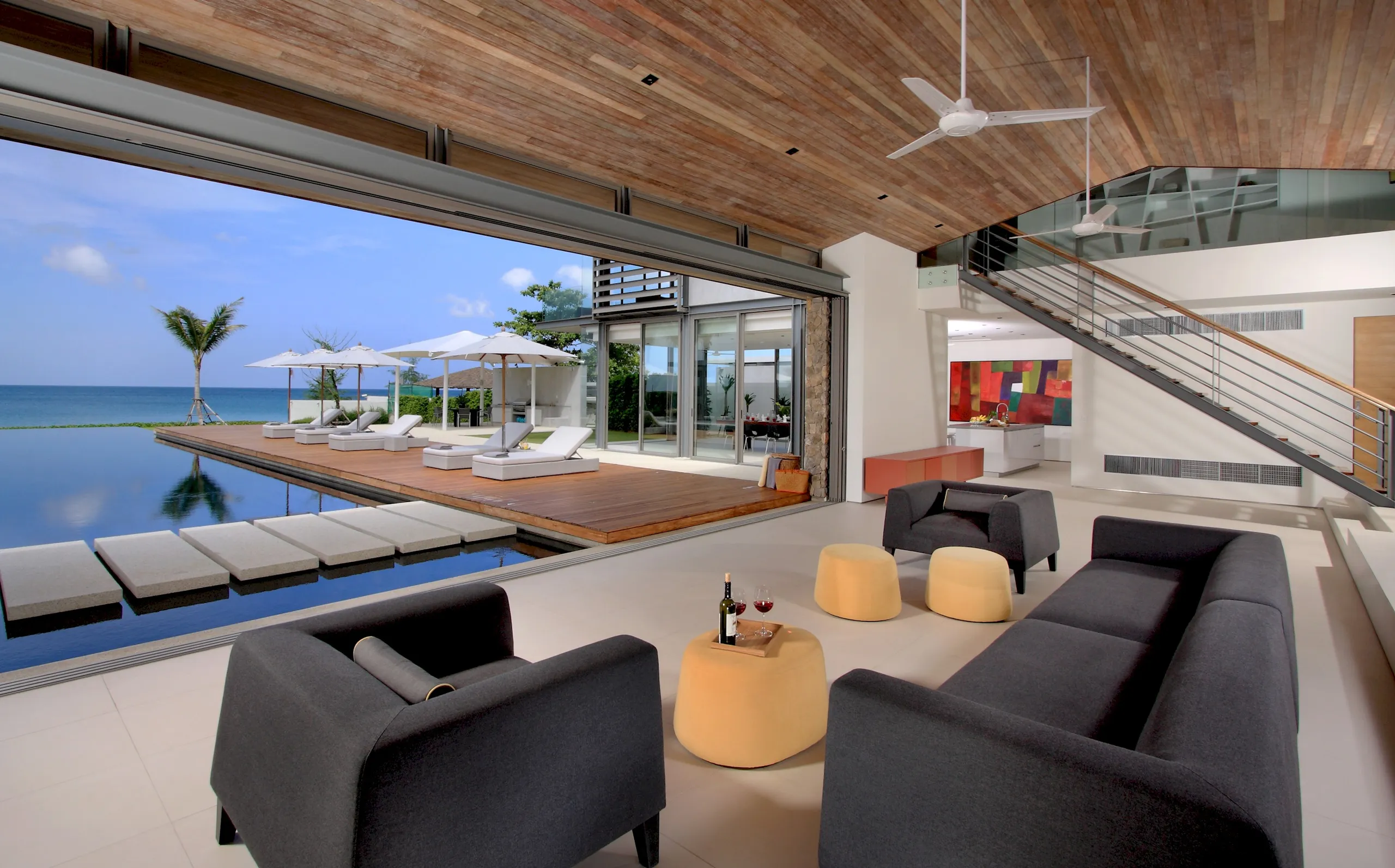Sumptuous 6 BR Villa with Infinity Pool — photograph 5