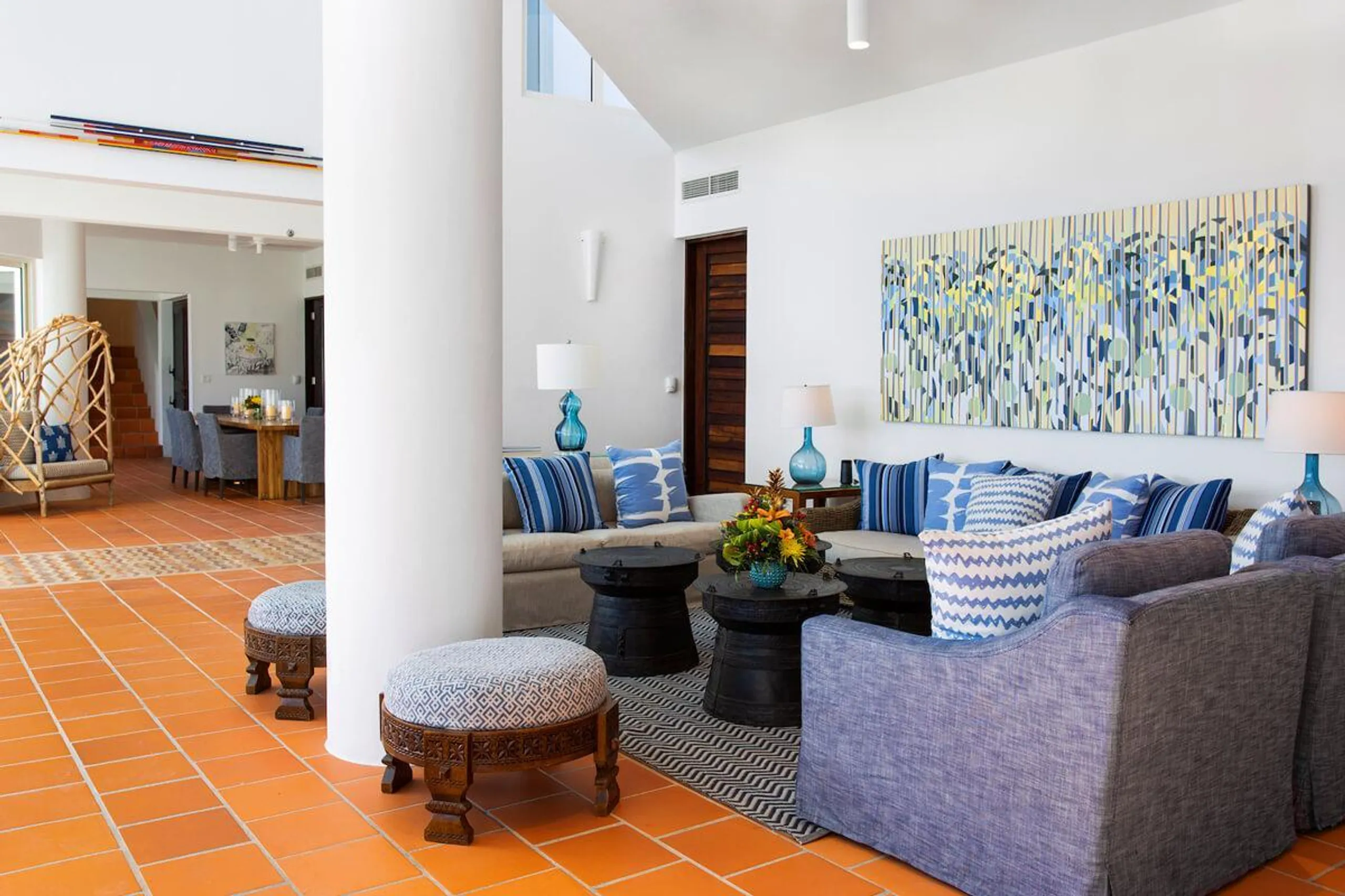 Grand Luxury Beach Front Villa with Private Pool and Skywalk Overlooking Caribbean Sea — photograph 10