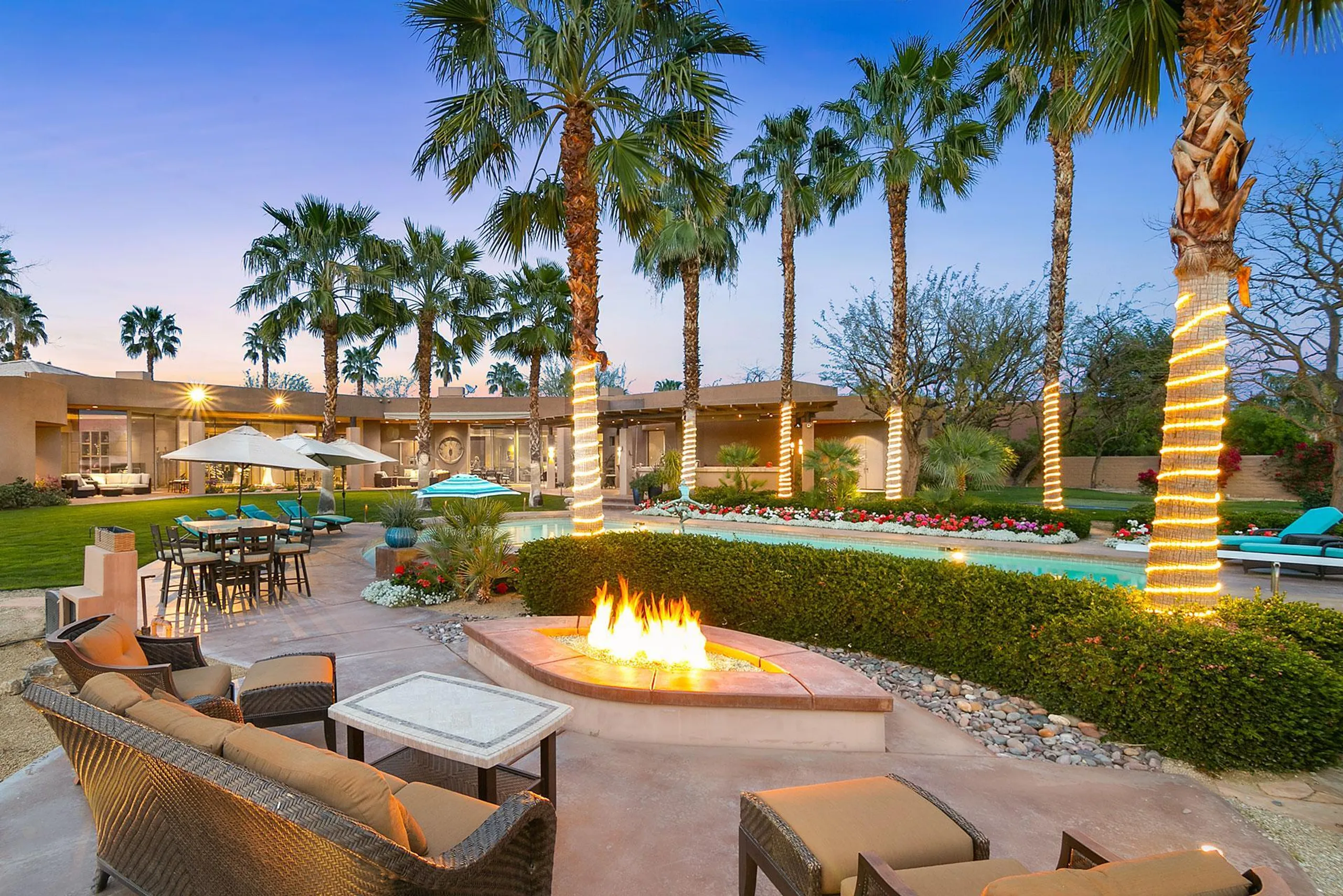 Regal Two Acre Mini Resort with Numerous Play Activities and Private Pool — photograph 8