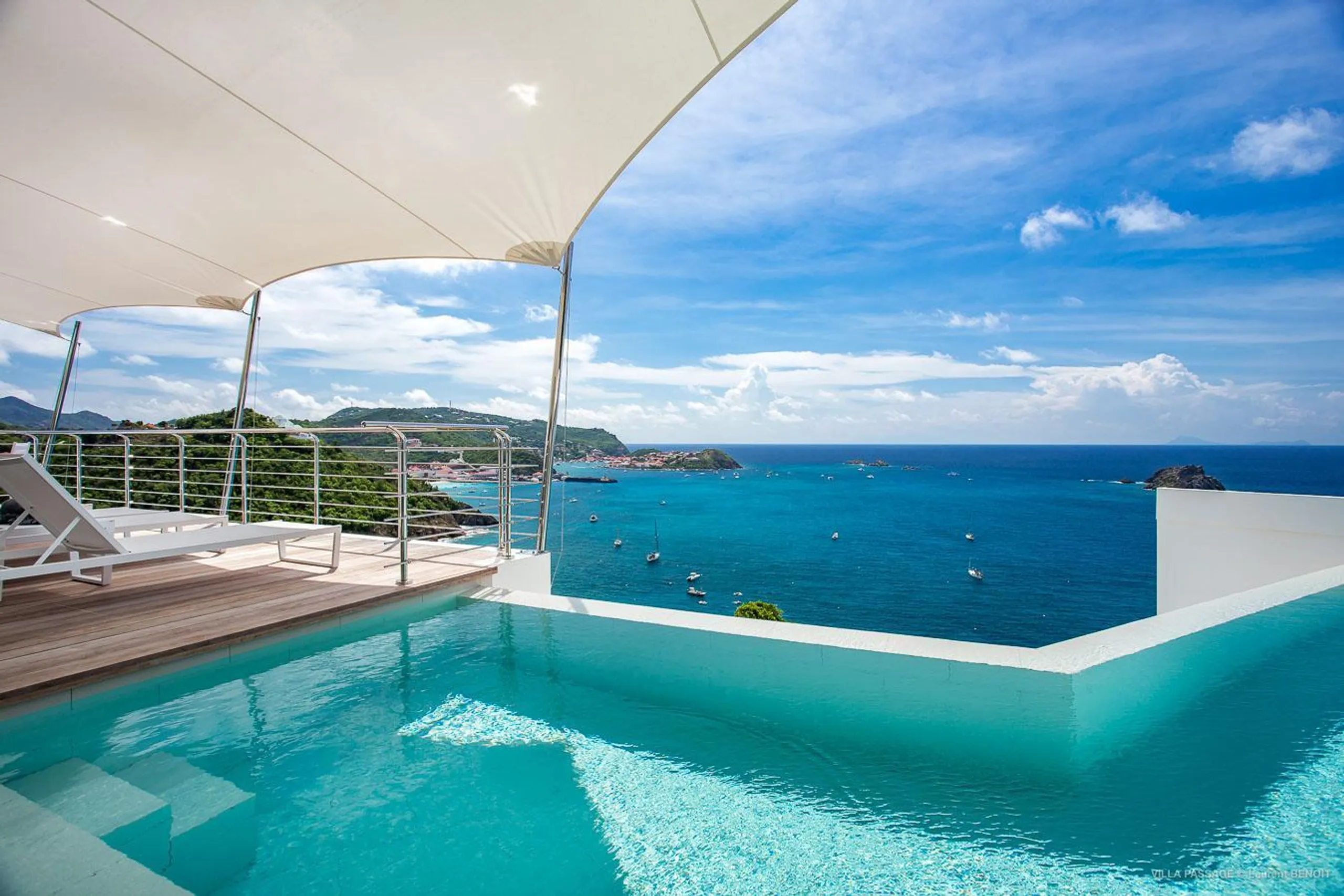 Modern Oceanview Corossol Villa with Private Pool and Walks to Beach, Corossol