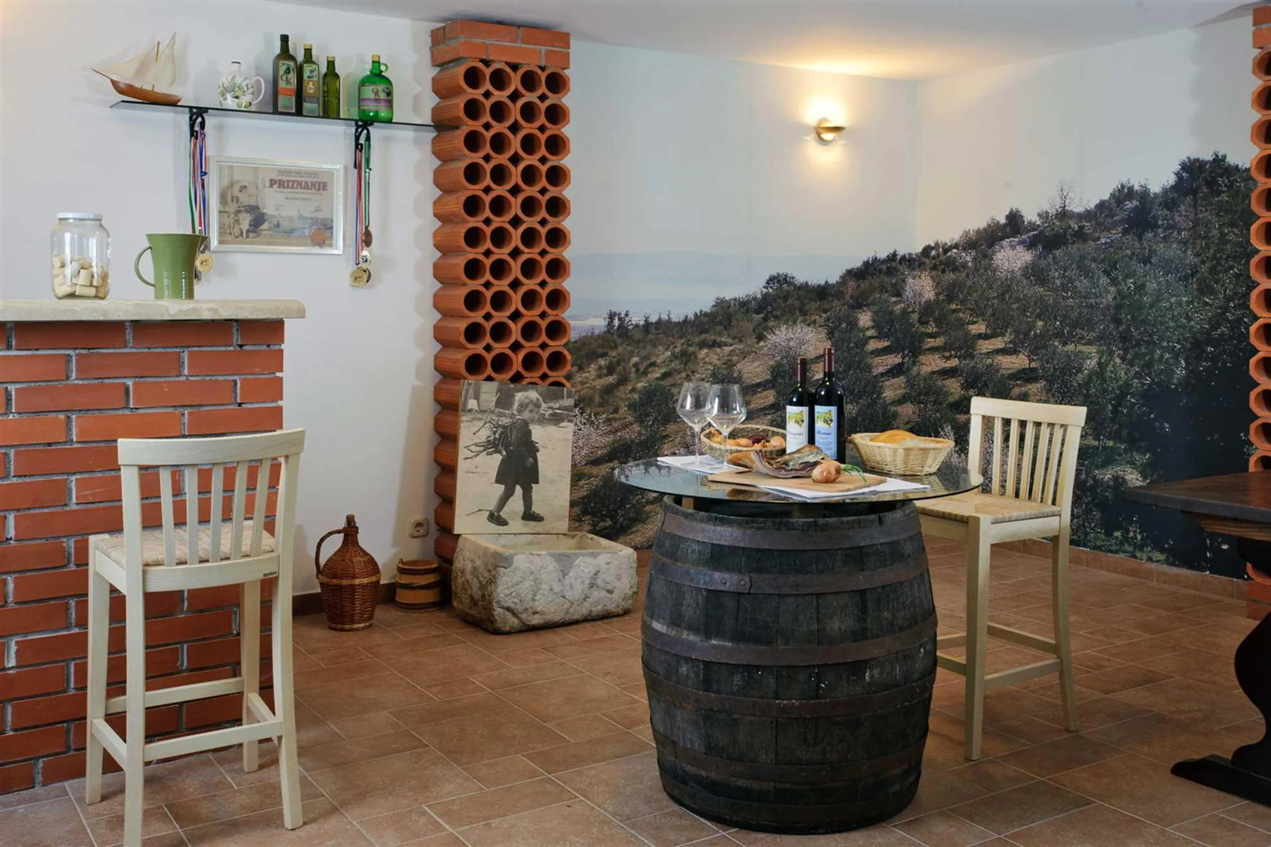 Pet-Friendly Villa with Pool and Olive Garden in Prgomet — photograph 12