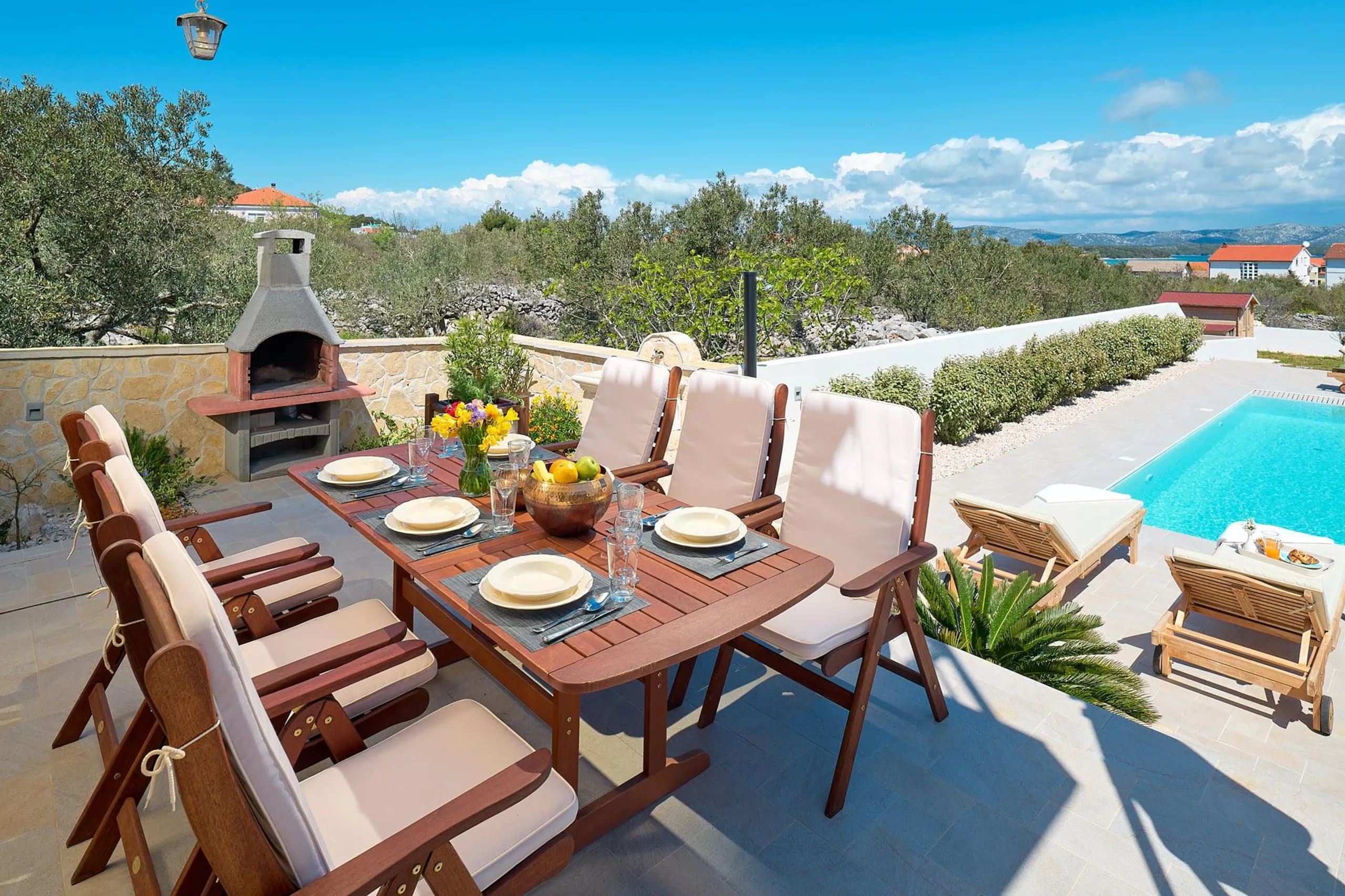 Charming Stone Villa with  Private Pool and Terrace on Murter Island — photograph 6