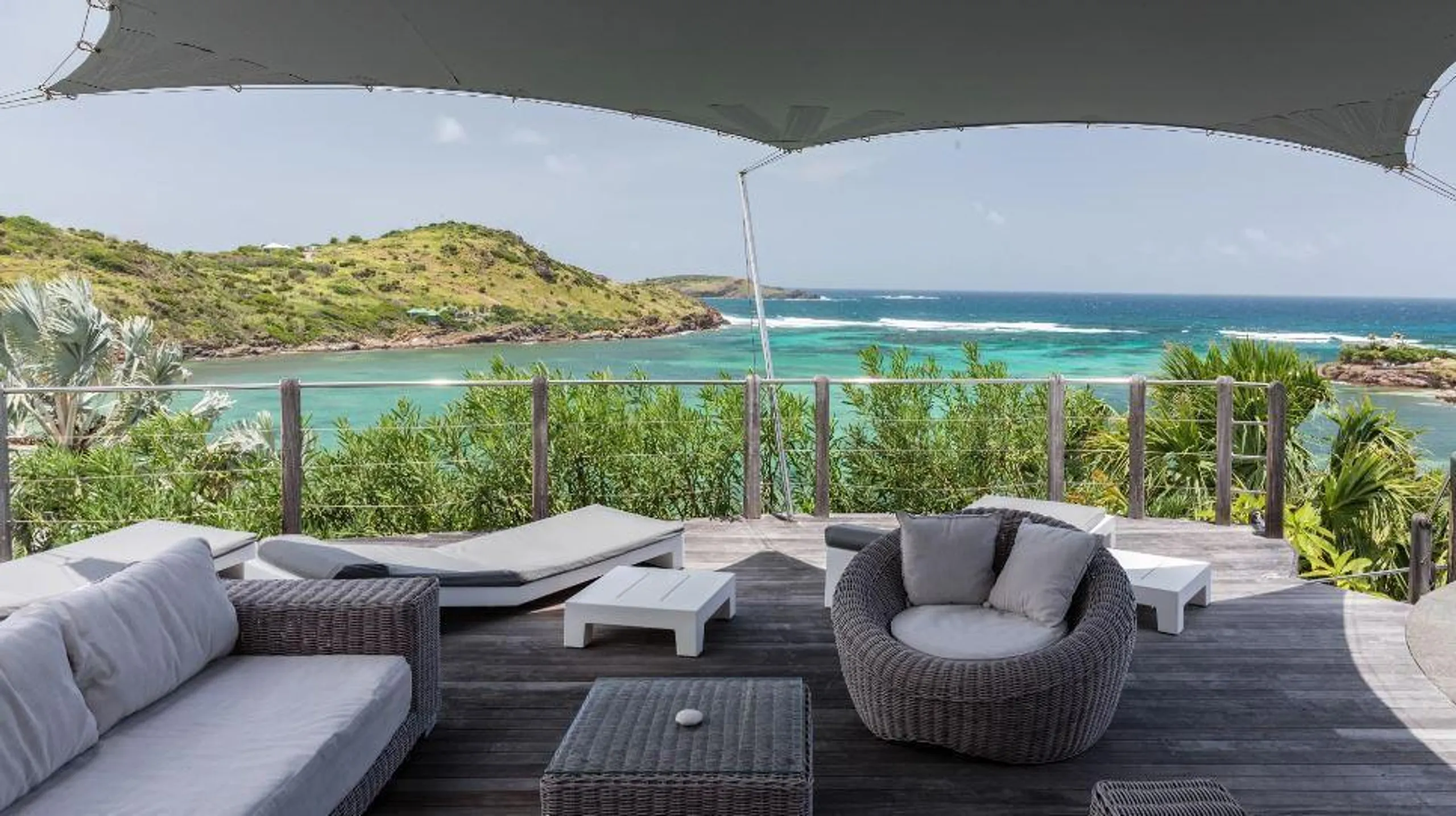Seaside Splendor Villa with Private Beach in Domaine du Levant, St. Barths — photograph 12