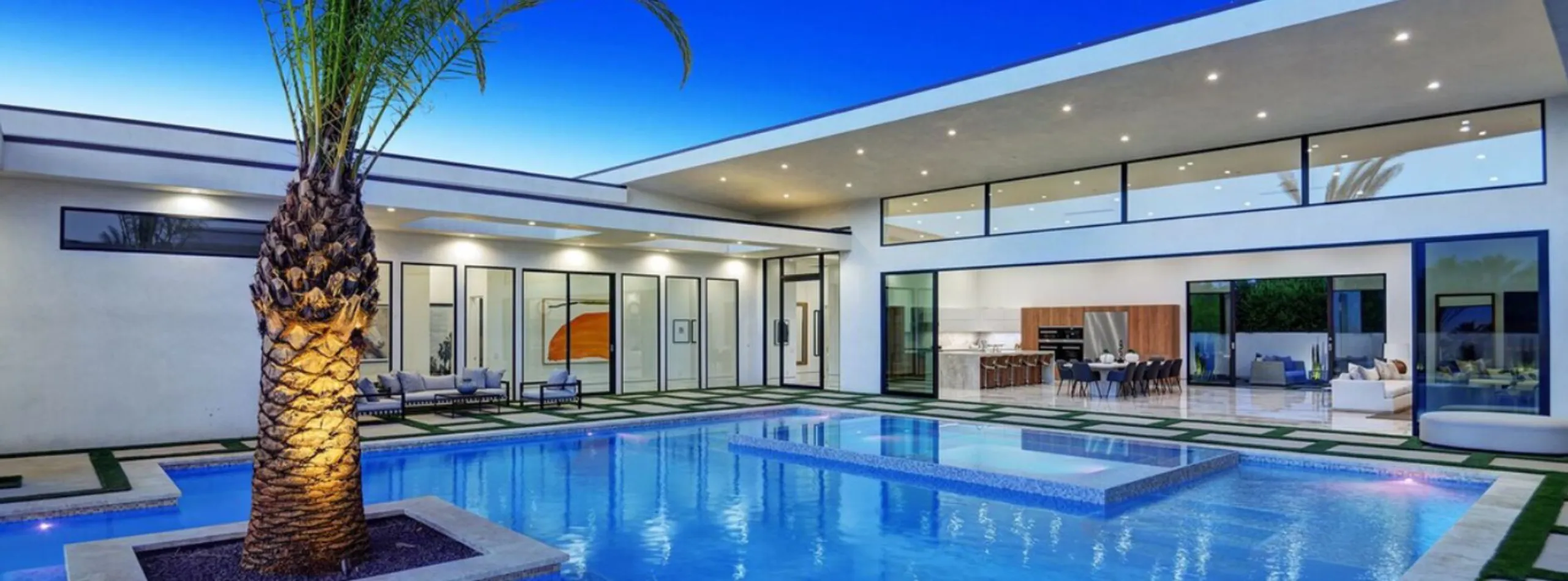 New Modern Chic Estate with Private Pool and Mountain Views — photograph 4