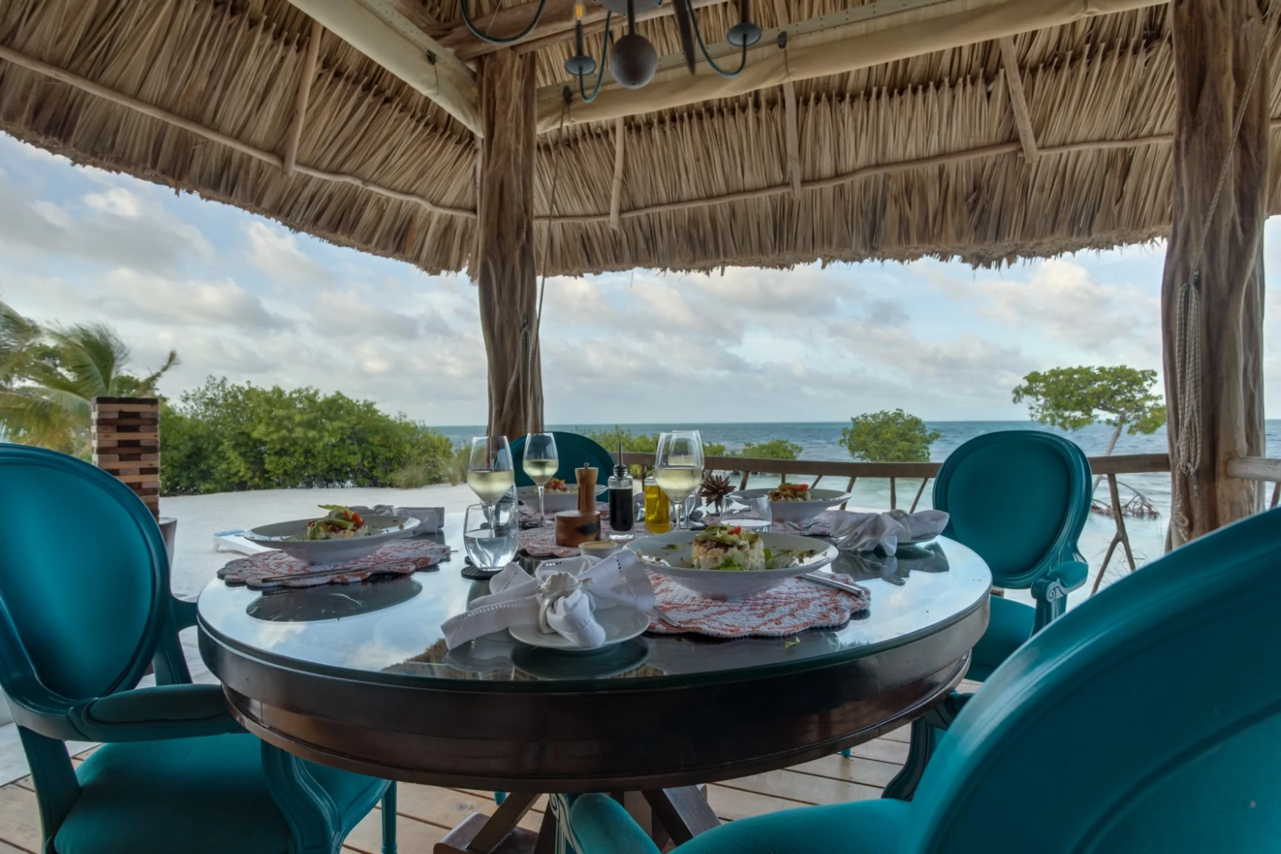 Private Island Villa in Belize with Private Pool and Lagoon Views — photograph 11