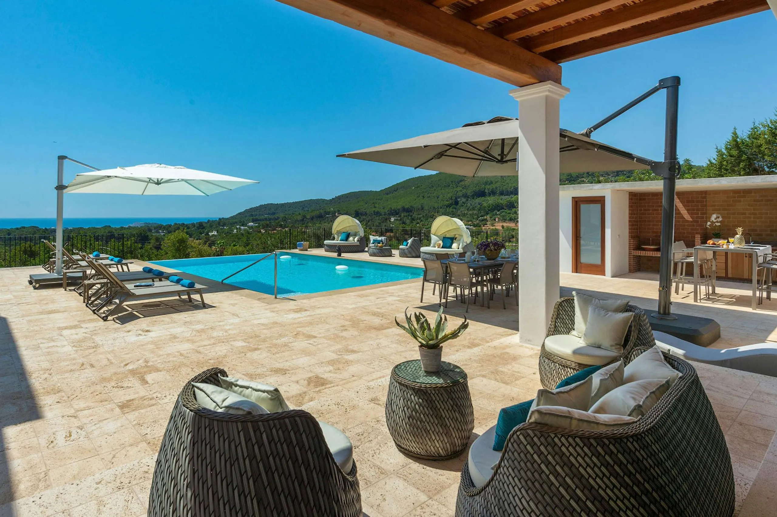Stunning Seaview Villa in Ibiza with Private Pool and Gazebo — photograph 8