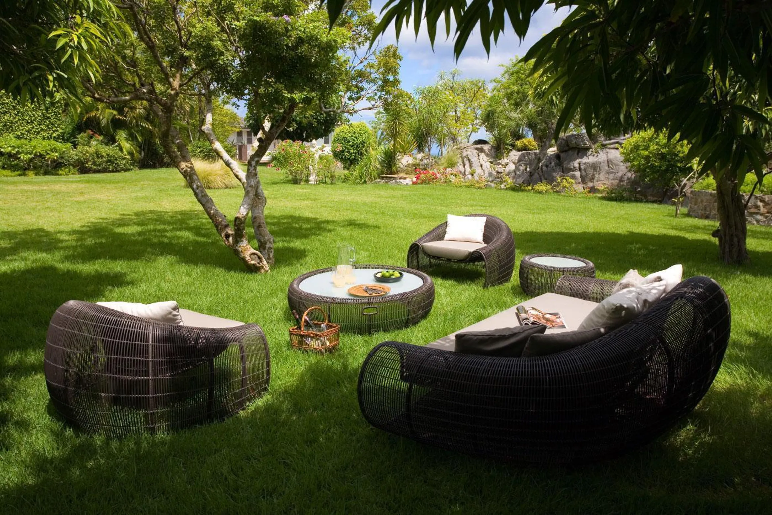 Lavish Villa with Private Pool and Zen Garden — photograph 5