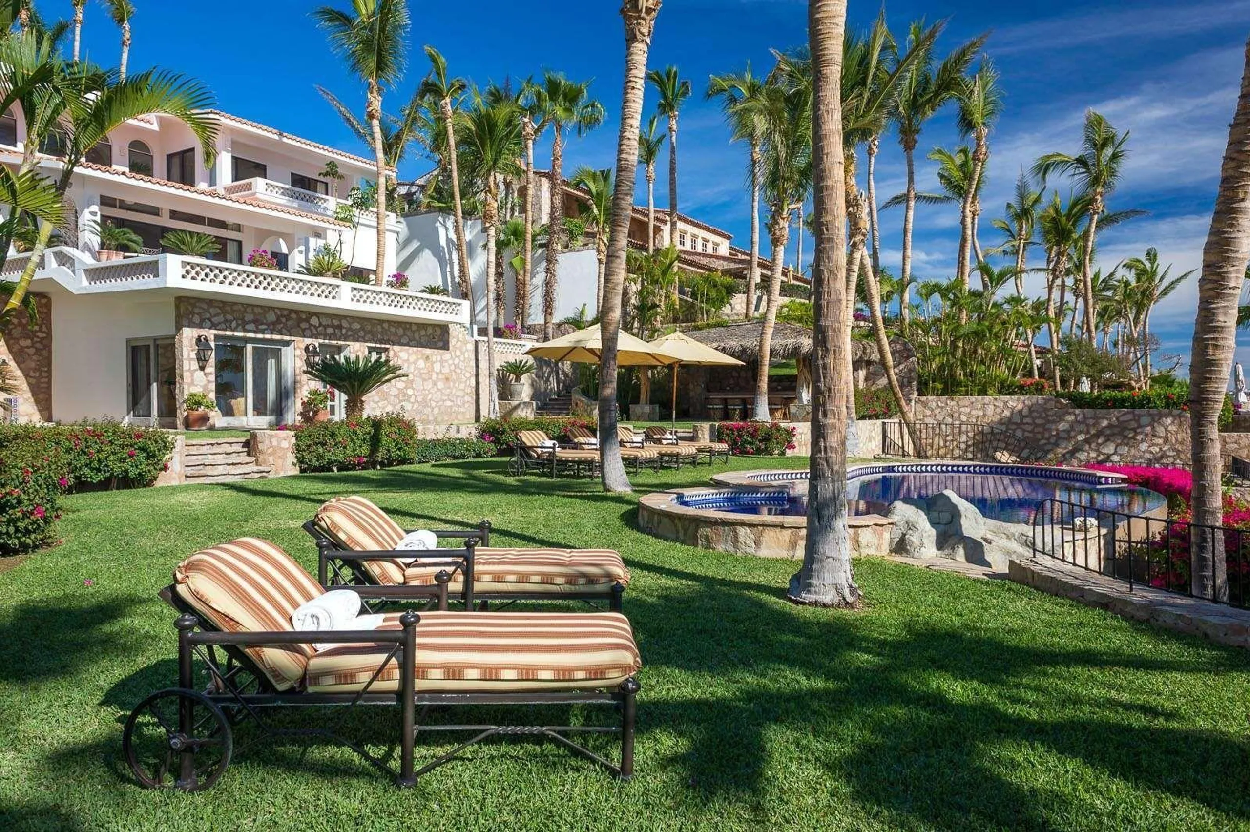 Peaceful Front beach Villa in Palmilla, Palmilla
