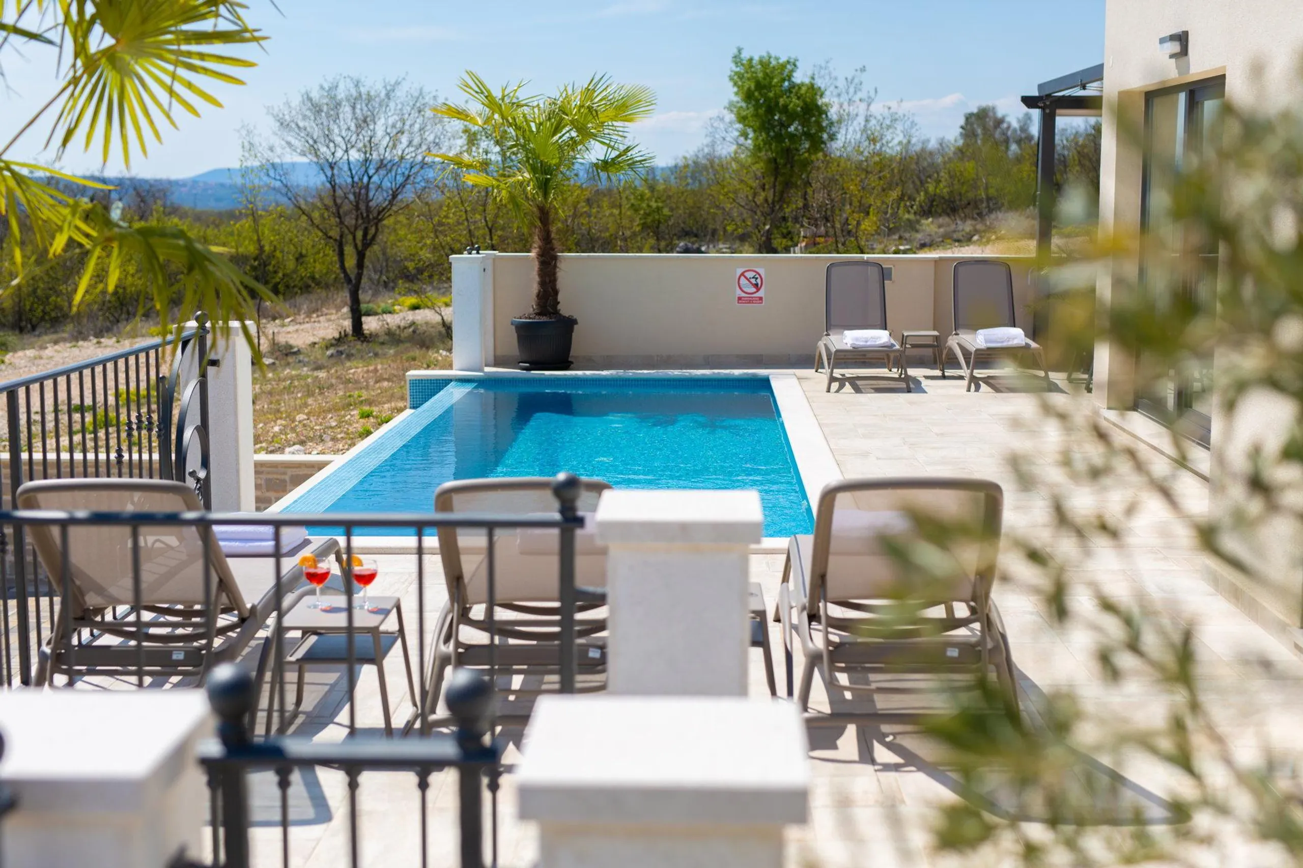 Light-filled Villa Haven with Infinity Pool on Krk Island — photograph 10