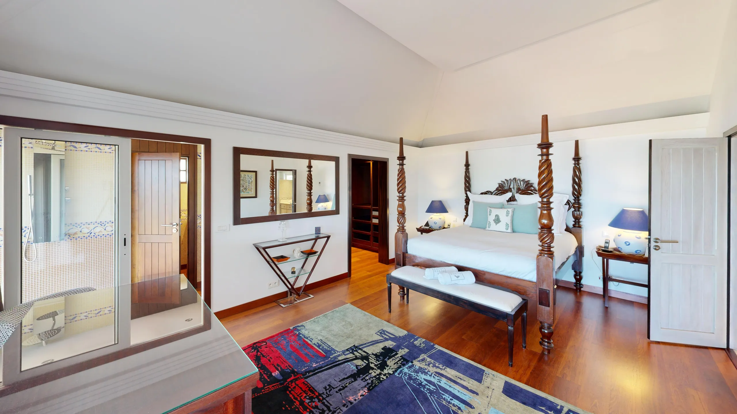 Elegant Seaview Villa with Infinity Pool and Fitness Room — photograph 7