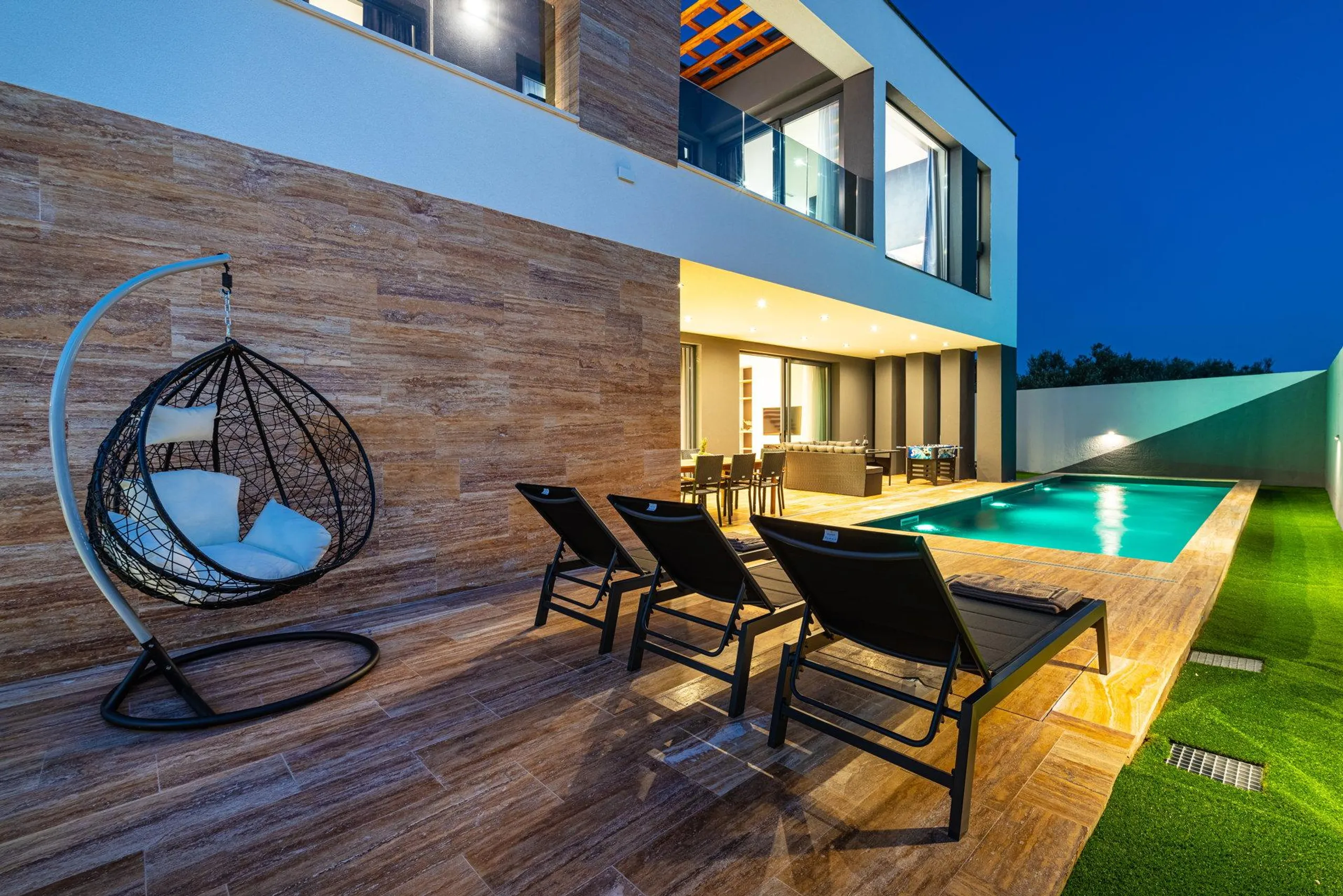 Breathtakingly Beautiful Villa with Dual Pools and Spectacular Views, Zadarska
