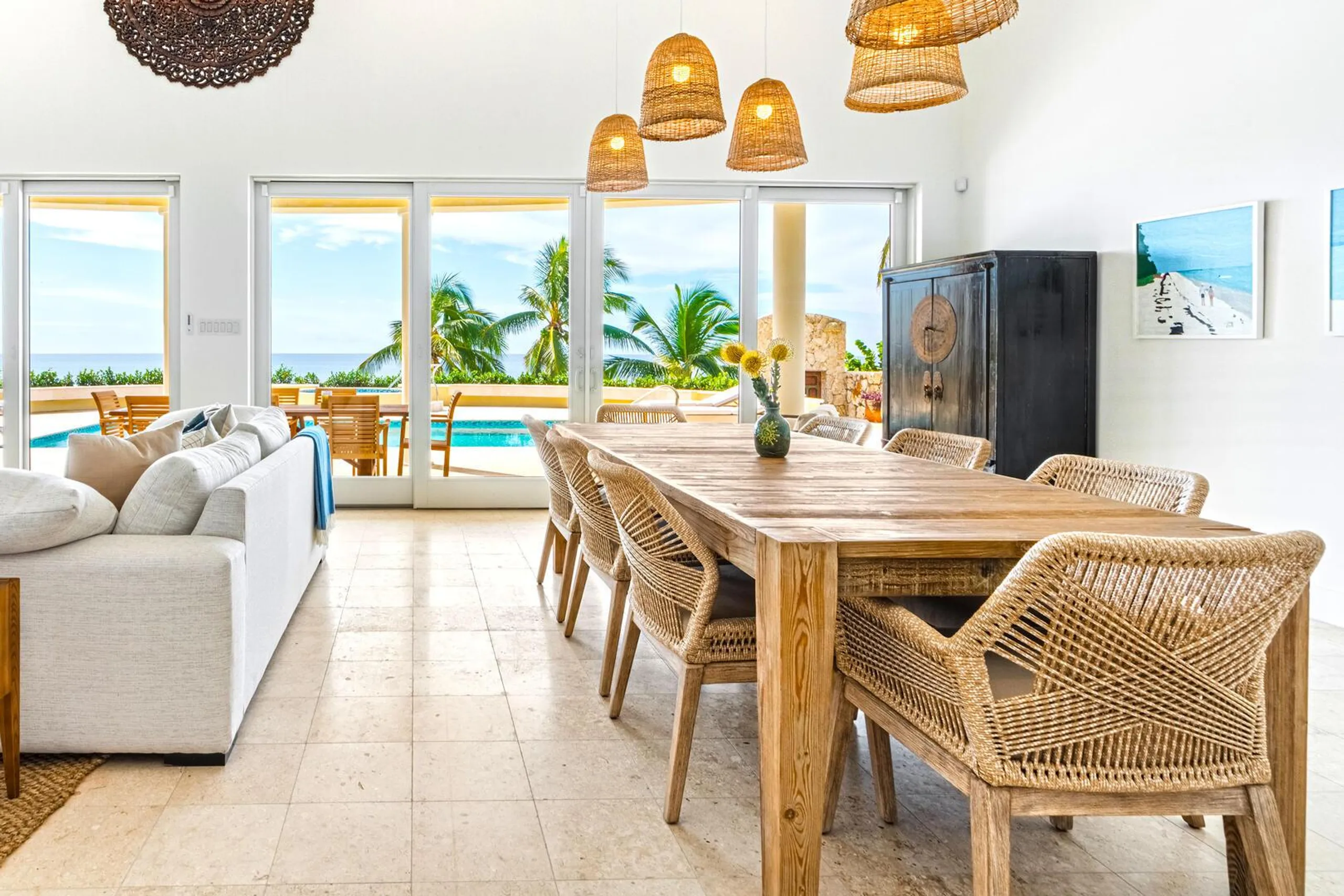Spotts Sands Elite Villa With Private Pool, Hot Tub, and Majestic Views — photograph 9