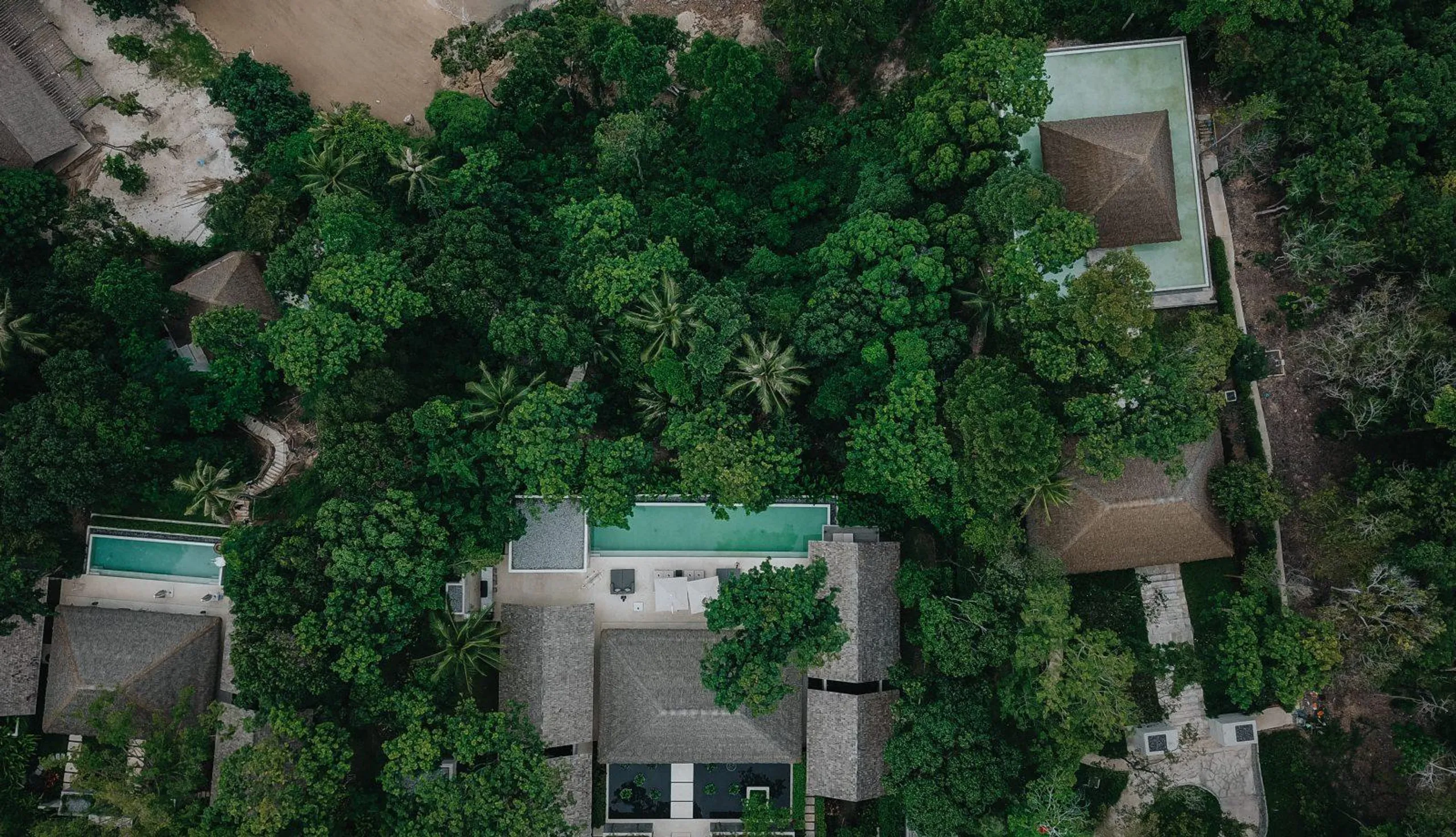 Inspiring Tropical Villa with Private Pool and Ocean Views — photograph 7