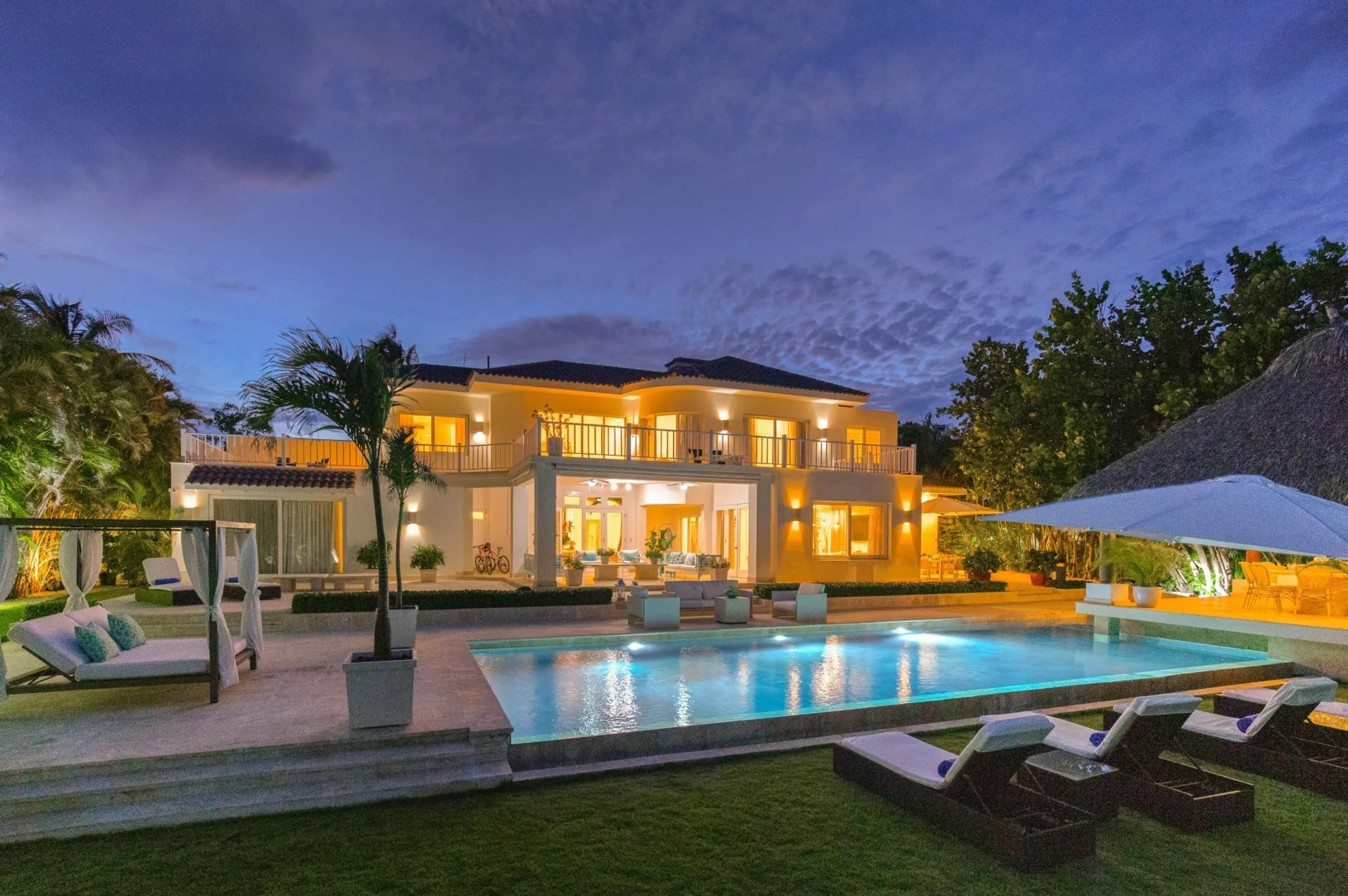 Exquisite Eight Bedroom Villa with Private Pool Overlooking Caribbean Golf Course, Punta Cana