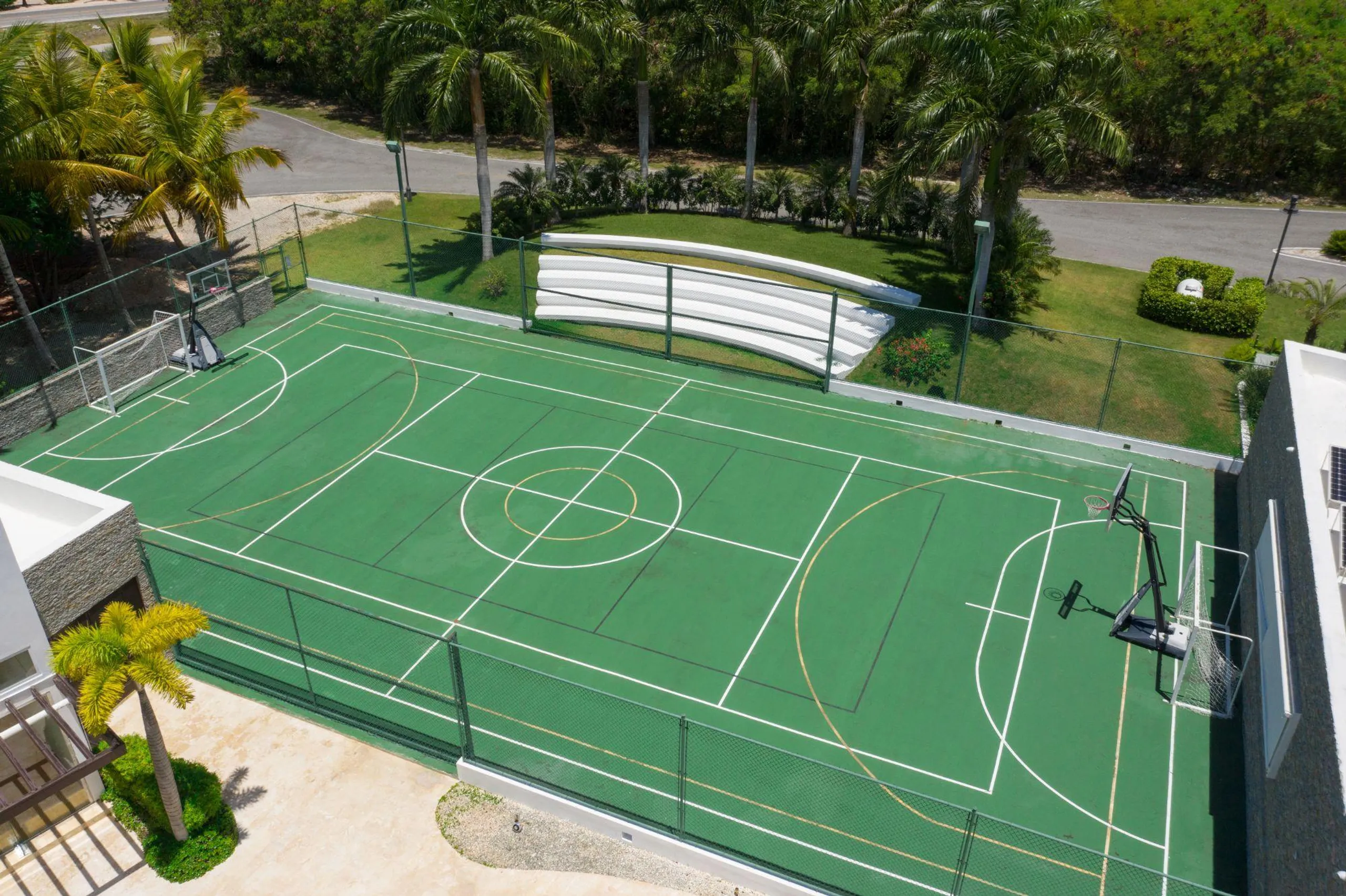 Soaring Resort-style Circular Villa with Multiple Pools, and Sports Court — photograph 6