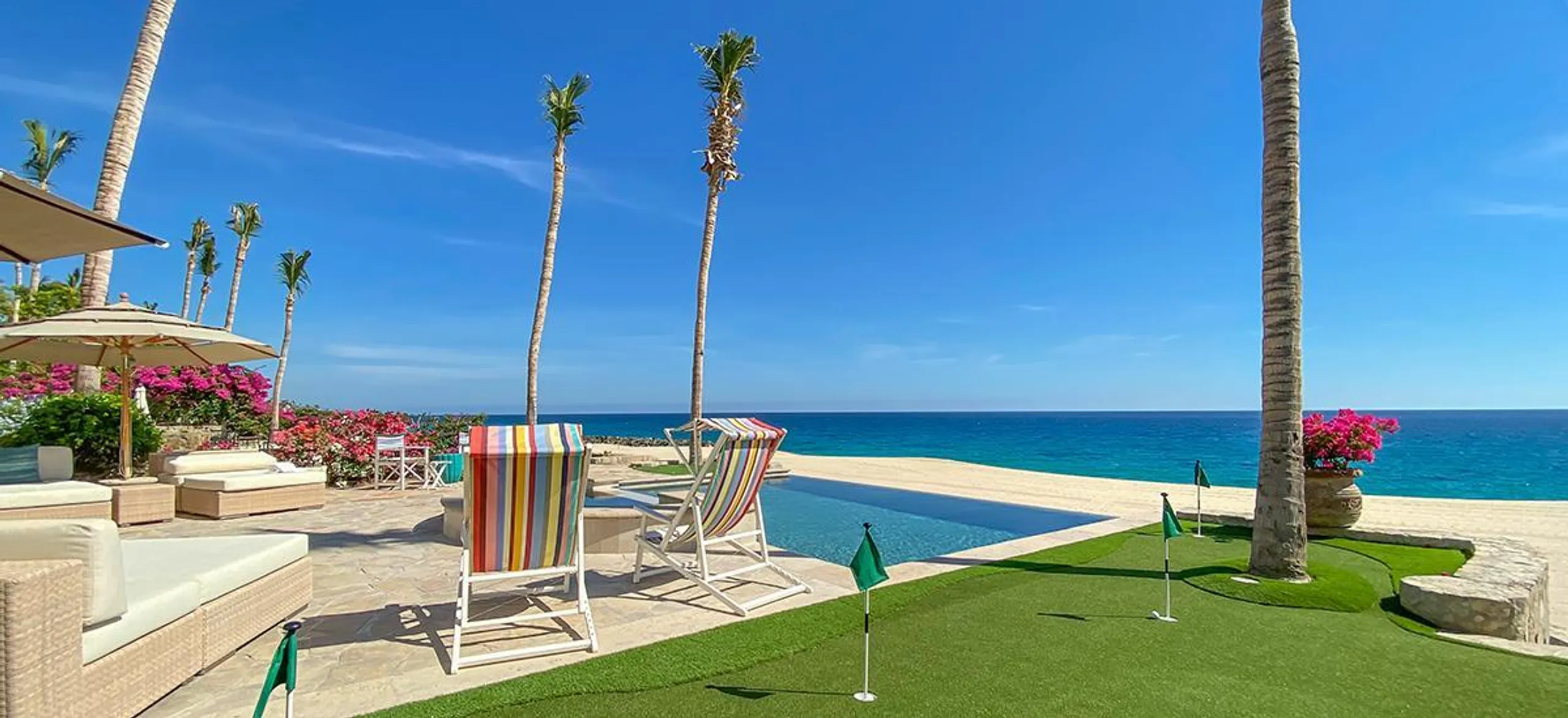 Contemporary Beachfront Villas Del Mar Luxe Retreat with Infinity Pool and Ocean Views — photograph 4