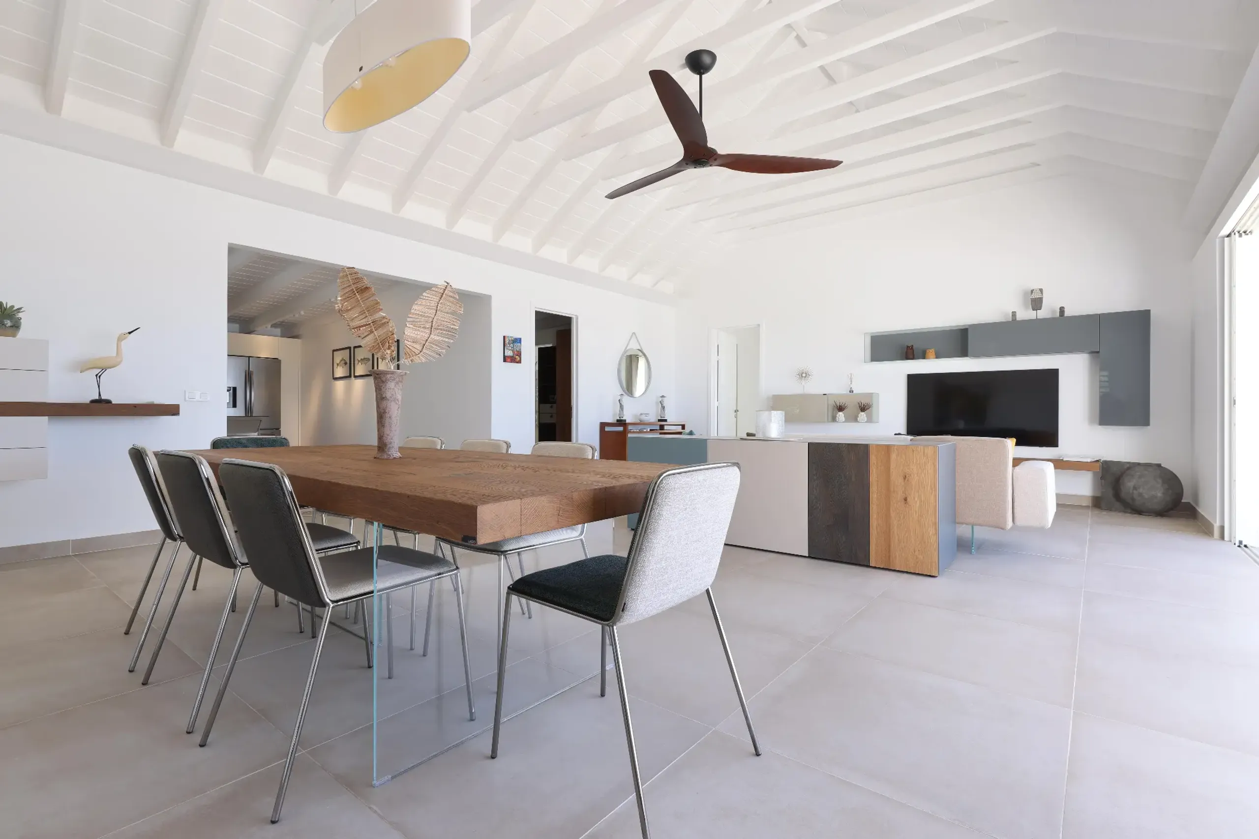 Deluxe Pointe Milou Villa with Private Pool and Ocean Views — photograph 9