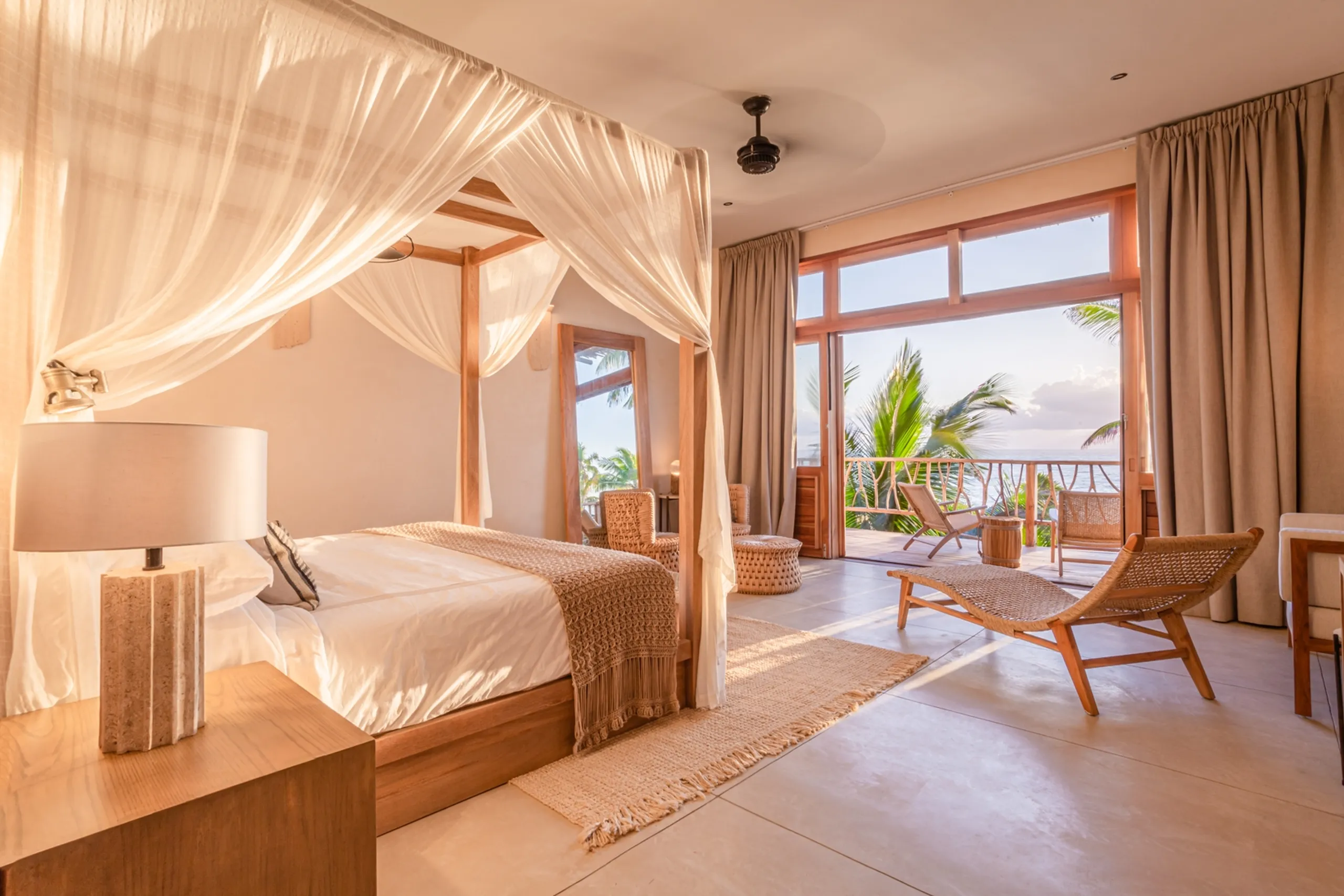 Breathtaking Sian Ka’an Beach Villa: Oceanfront, Rooftop Pool & Jungle Escape — photograph 7