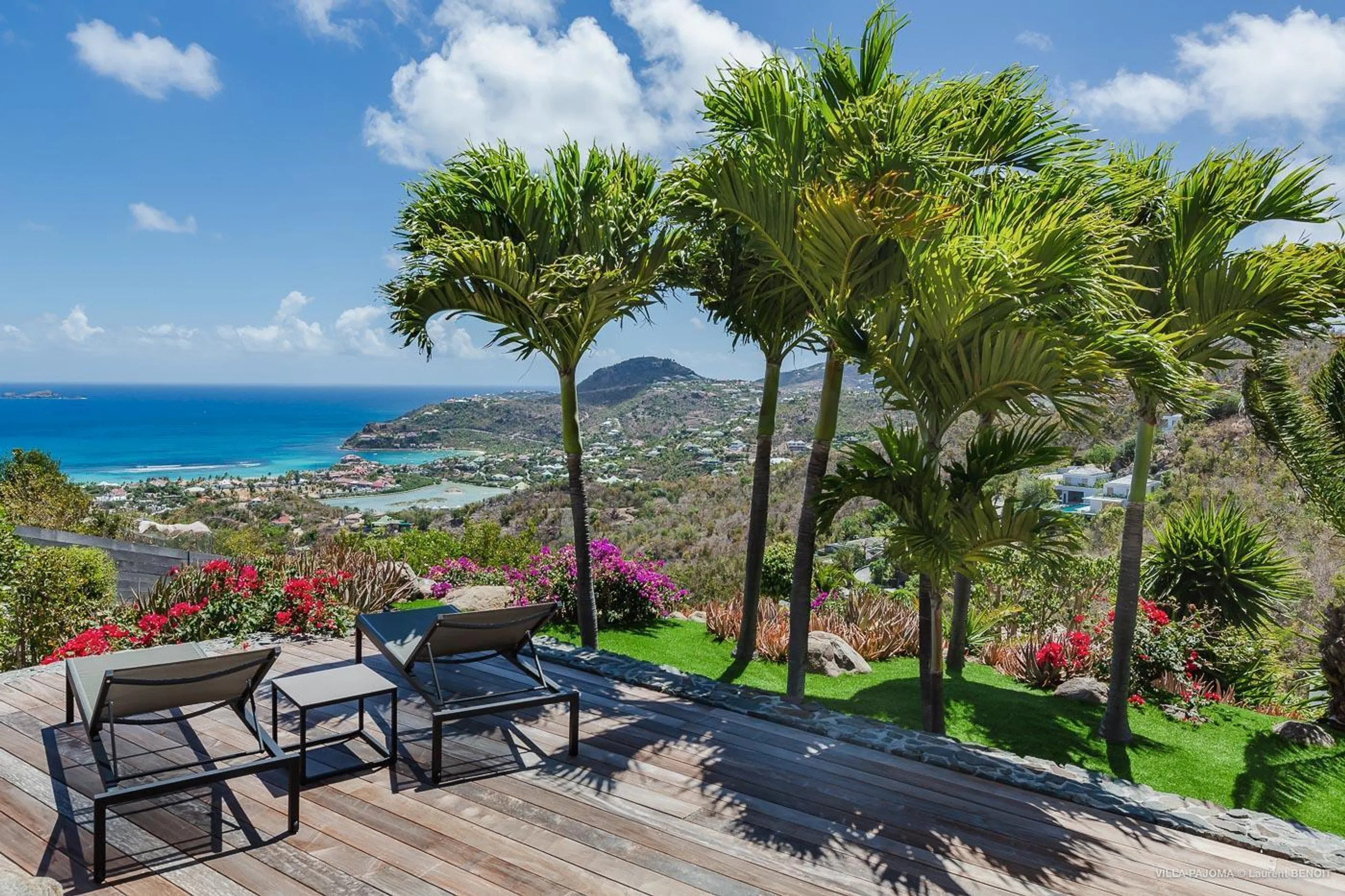 Superb Seaside Lurin Villa with Private Pool and Sweeping Ocean Views — photograph 3