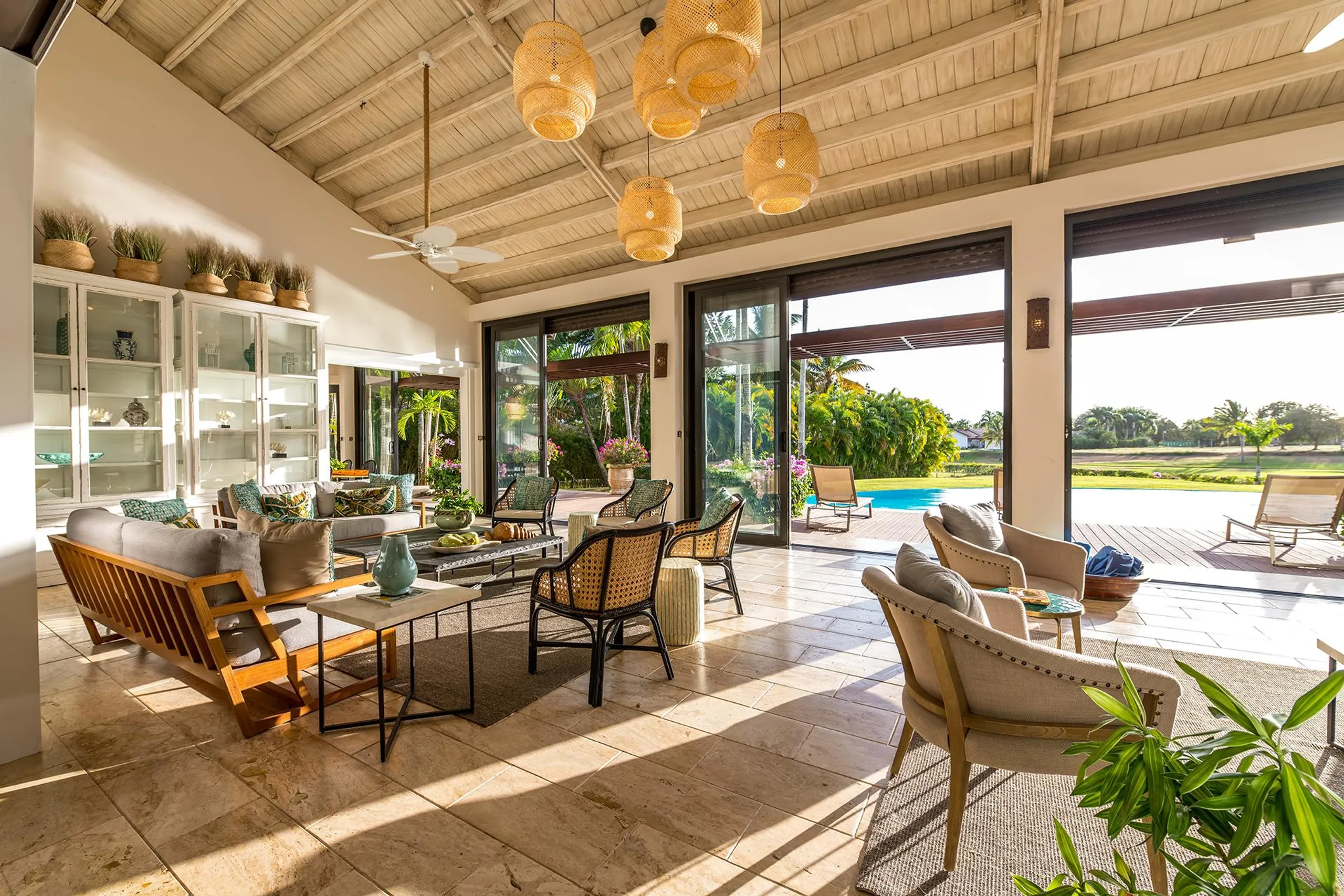 Marvelous 6BR Retreat with Casa de Campo Marina and La Romana Country Club Nearby — photograph 11