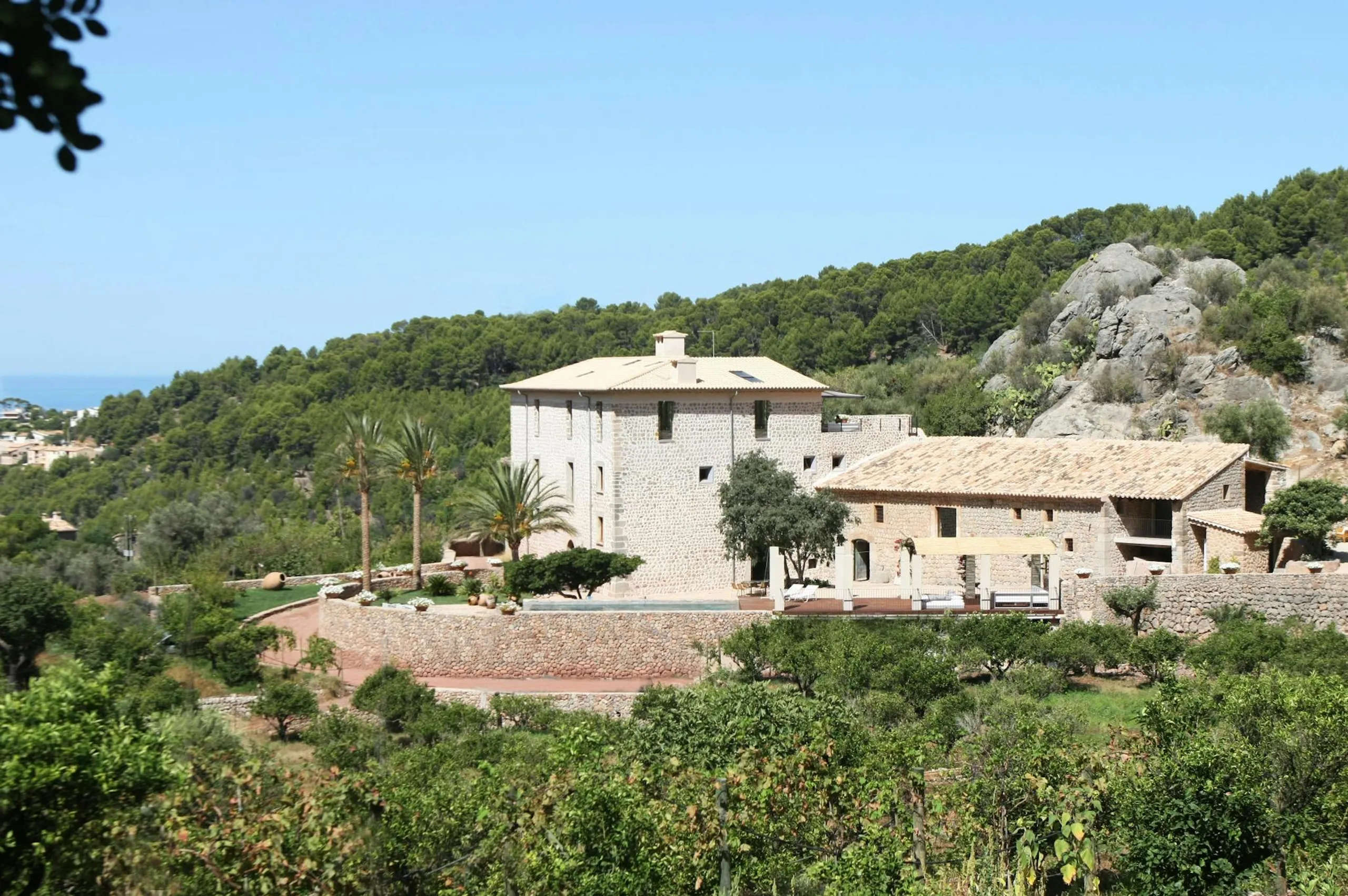 Superb Spanish Estate with Private Pool and Sun Deck, Mallorca