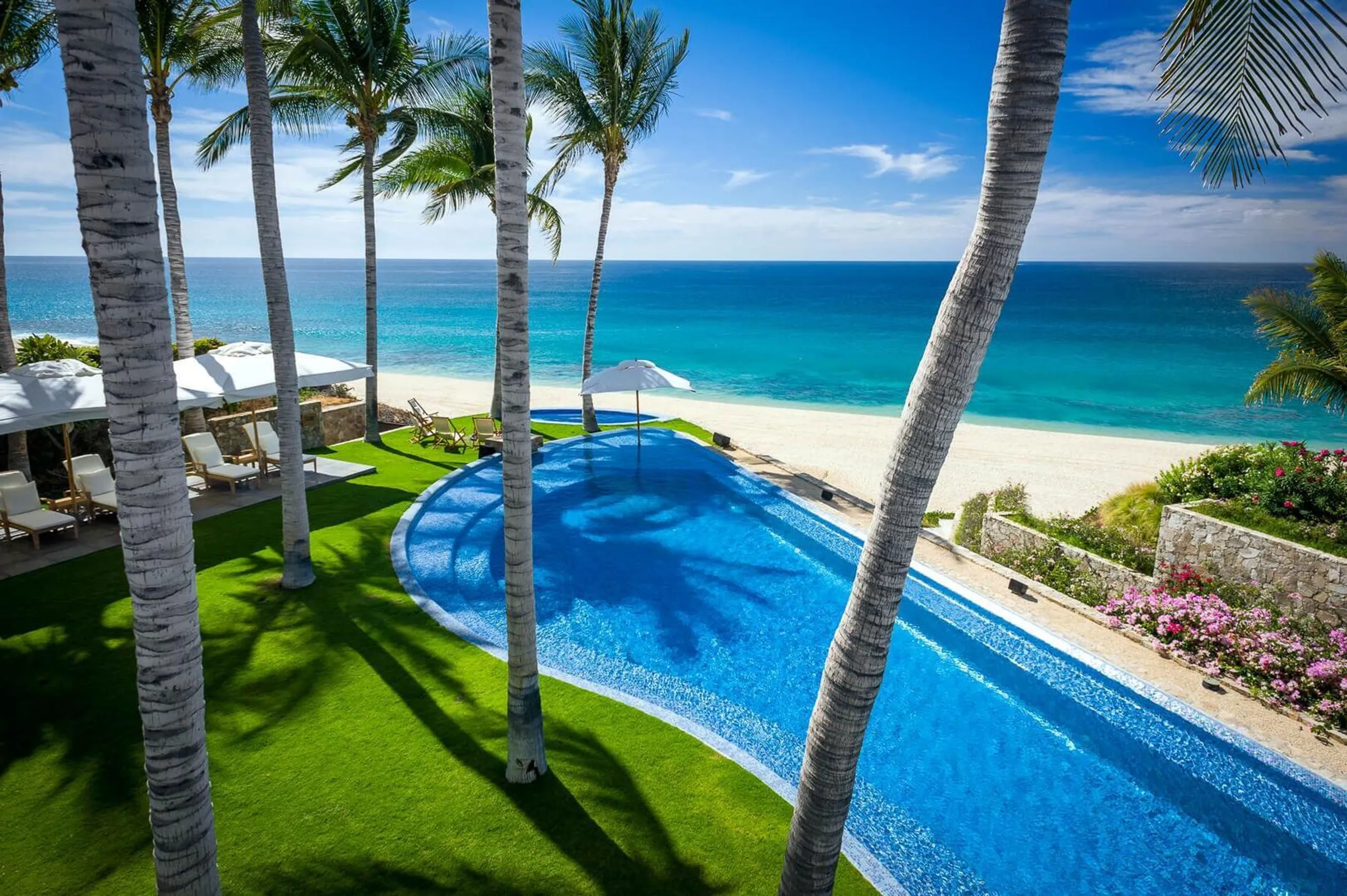 Masterpiece 17,000sq ft Villa Haven with Private Pool on the Shores of Puerto Los Cabos — photograph 6