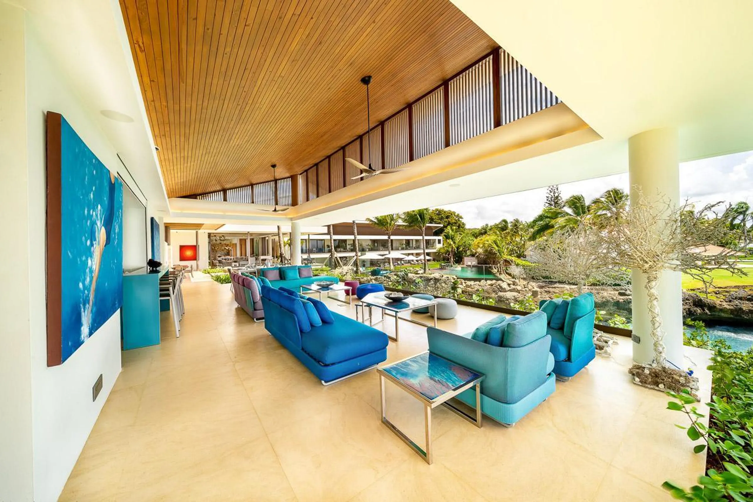 Casa de Campo Estate with Breathtaking Views of the Caribbean Sea — photograph 5
