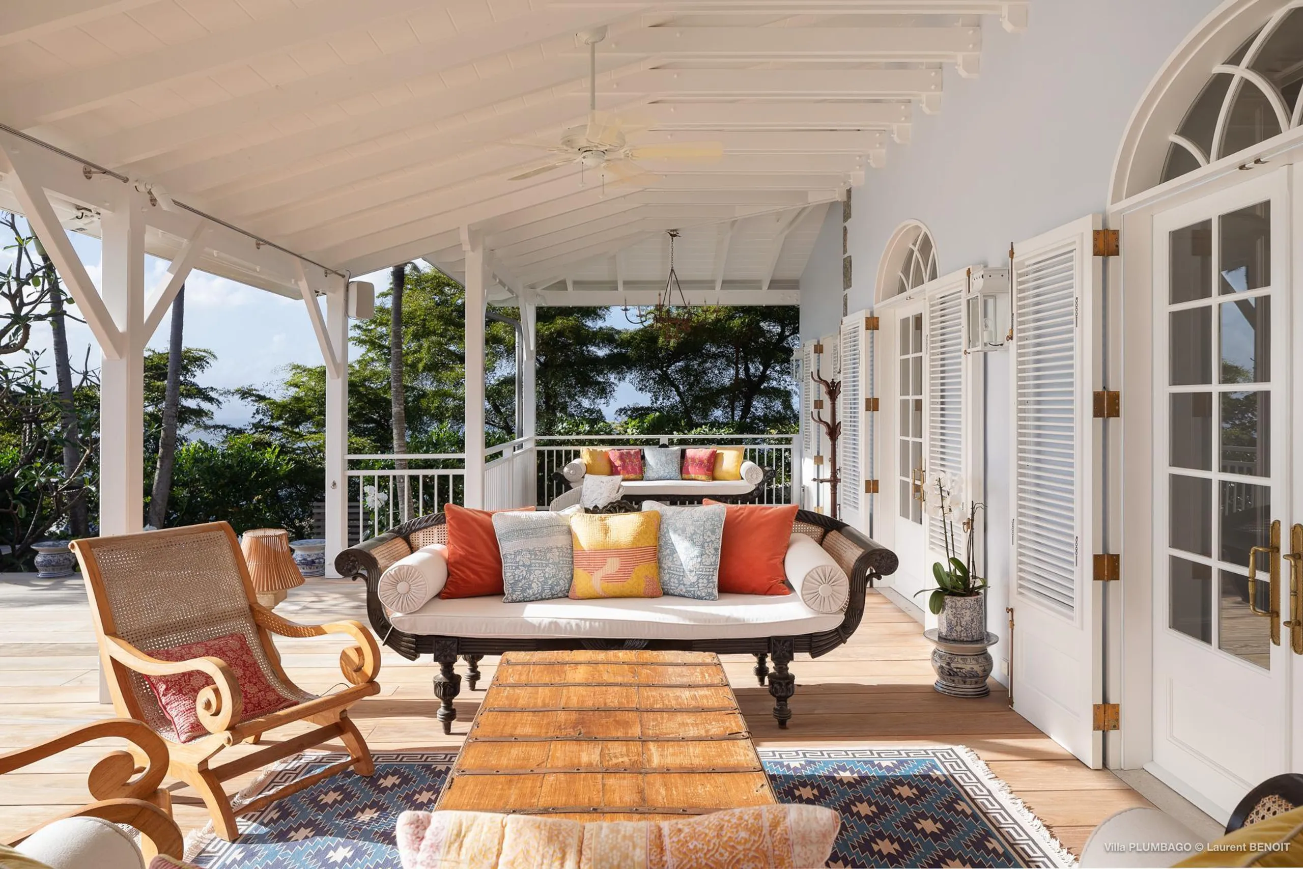 Lavish Oceanside Villa with Private Pool and Fitness Room — photograph 6