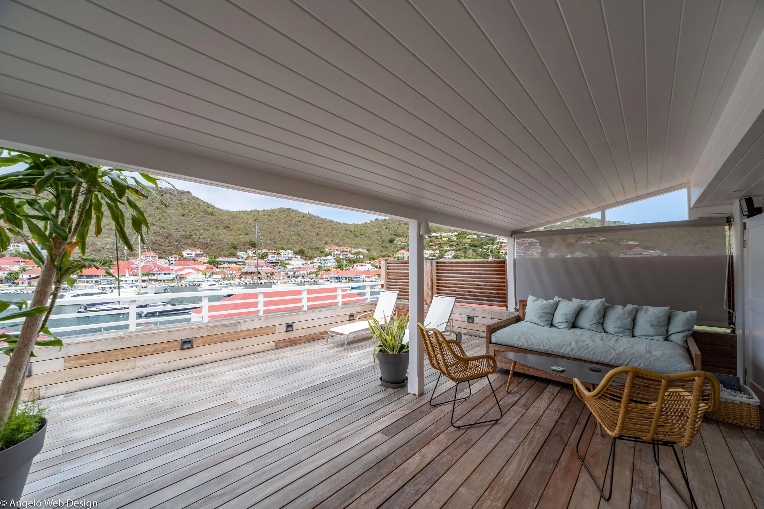 Gustavia's Premier Hideaway Villa with Exclusive Harbor Views — photograph 6