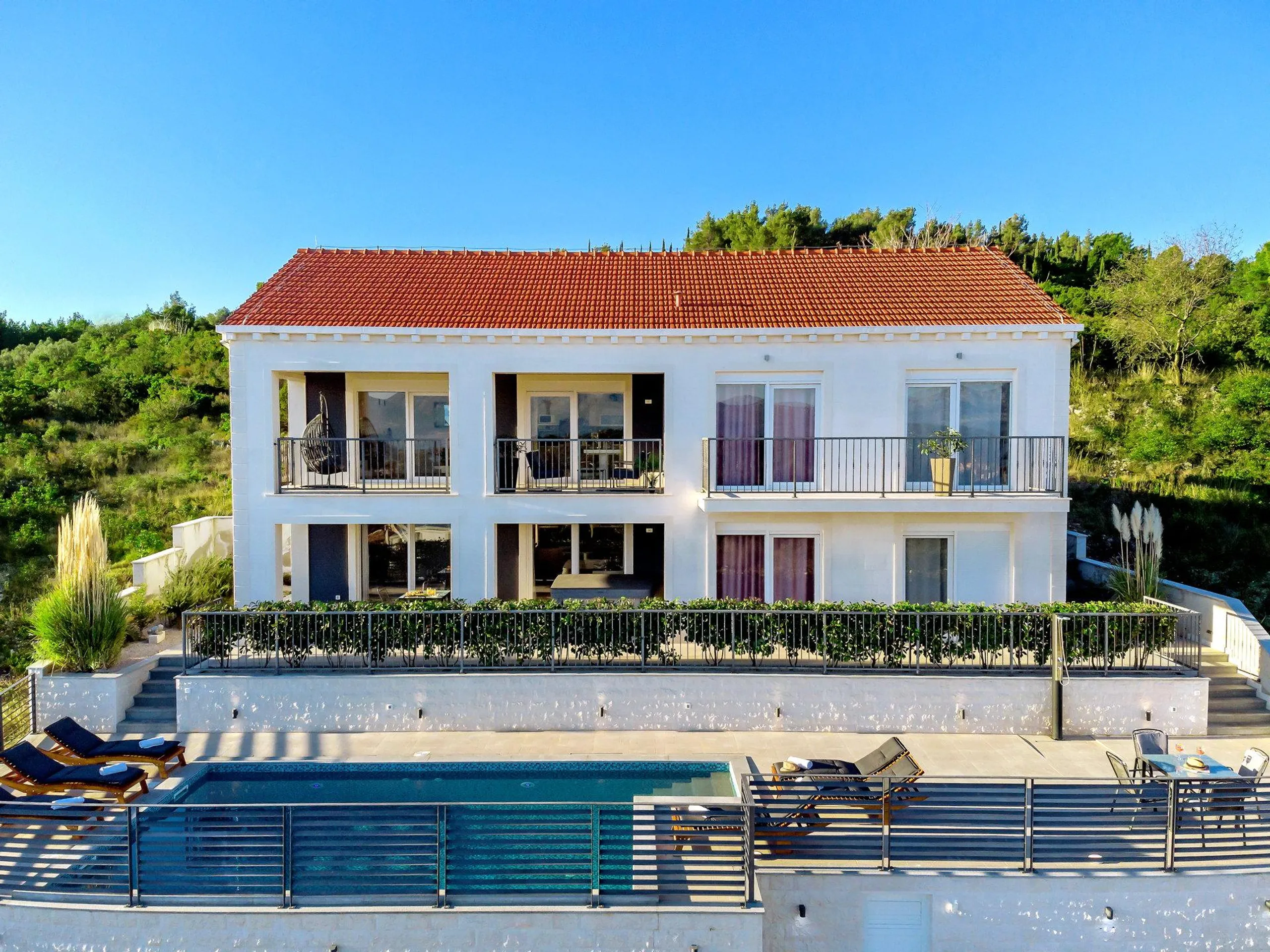 Ornate Villa with Pool and Panoramic Views in Lumbarda, Korcula — photograph 11