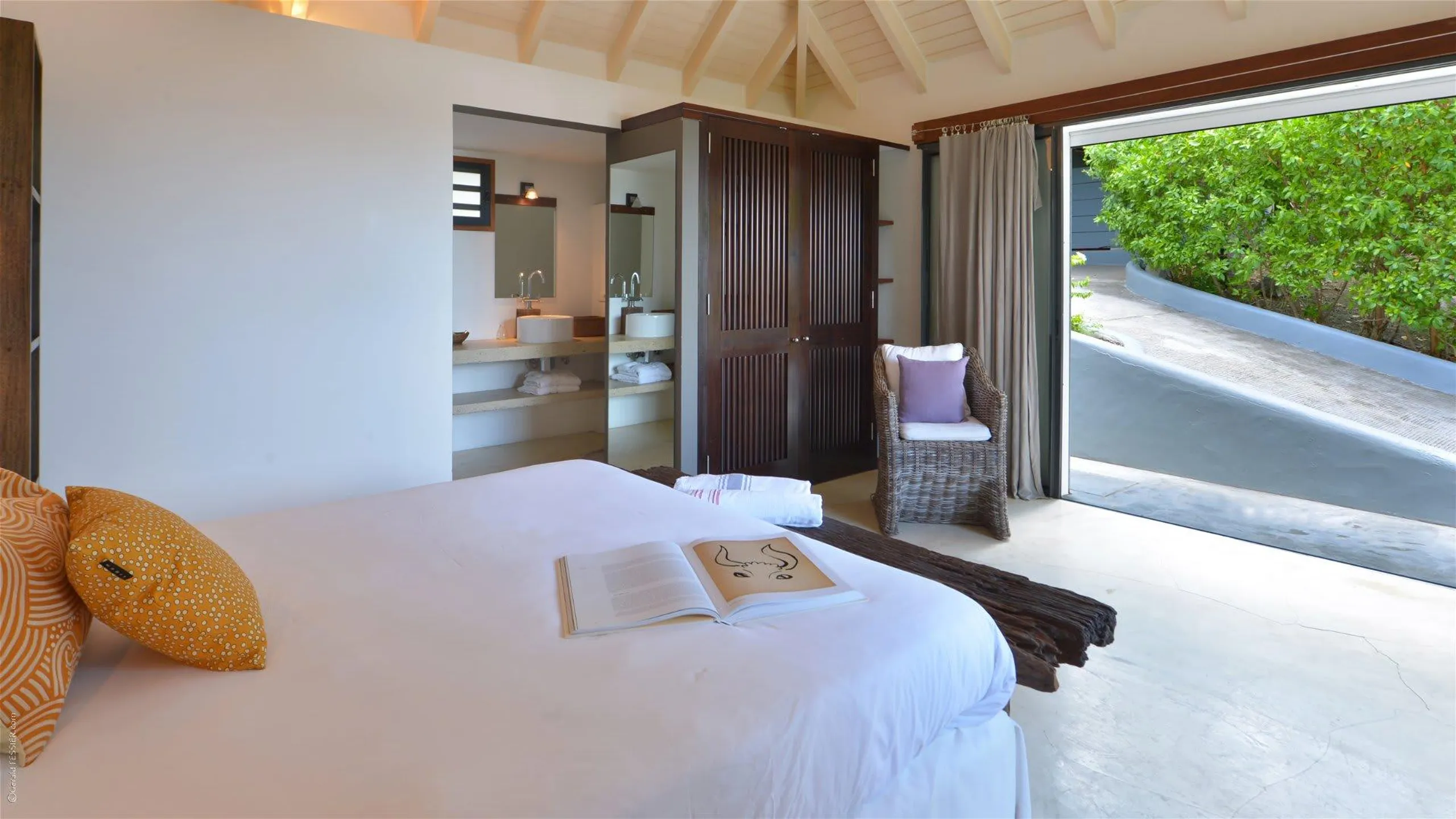 Refreshing Villa with Private Pool and High-Quality Amenities — photograph 11