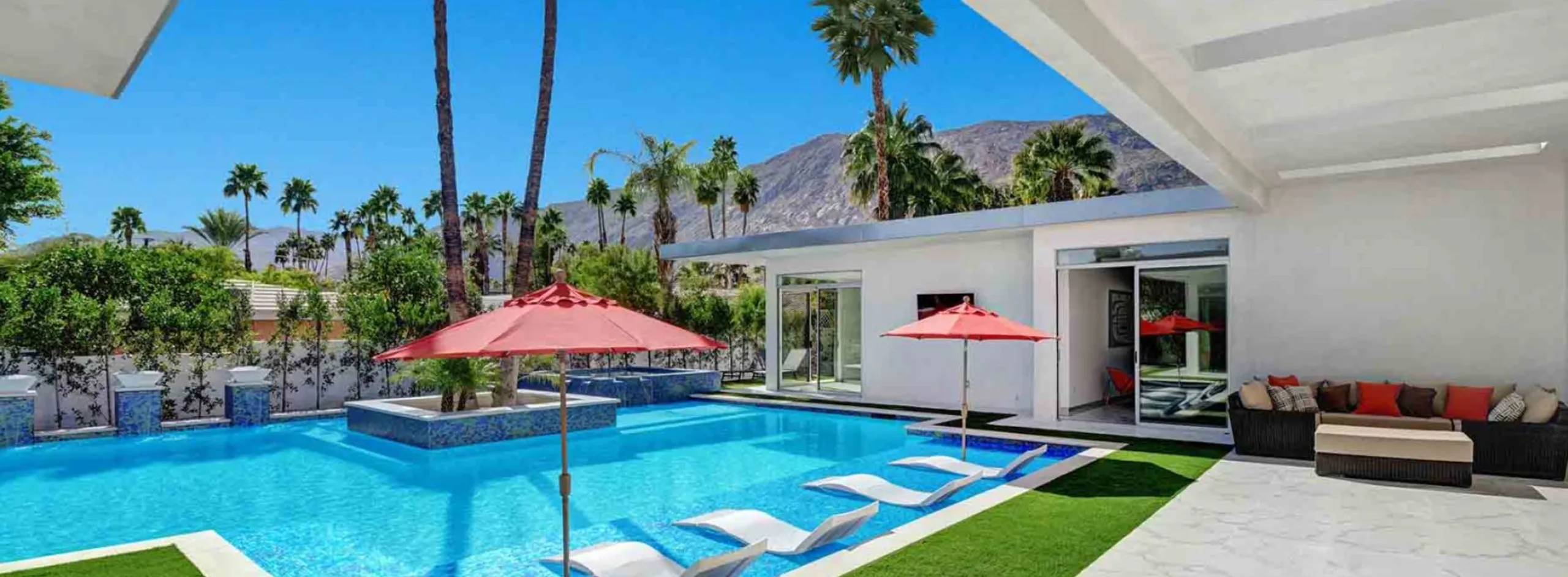 Brand-New Palm Springs Movie Colony Estate  with Resort-Style Pool and Mountain Views — photograph 8