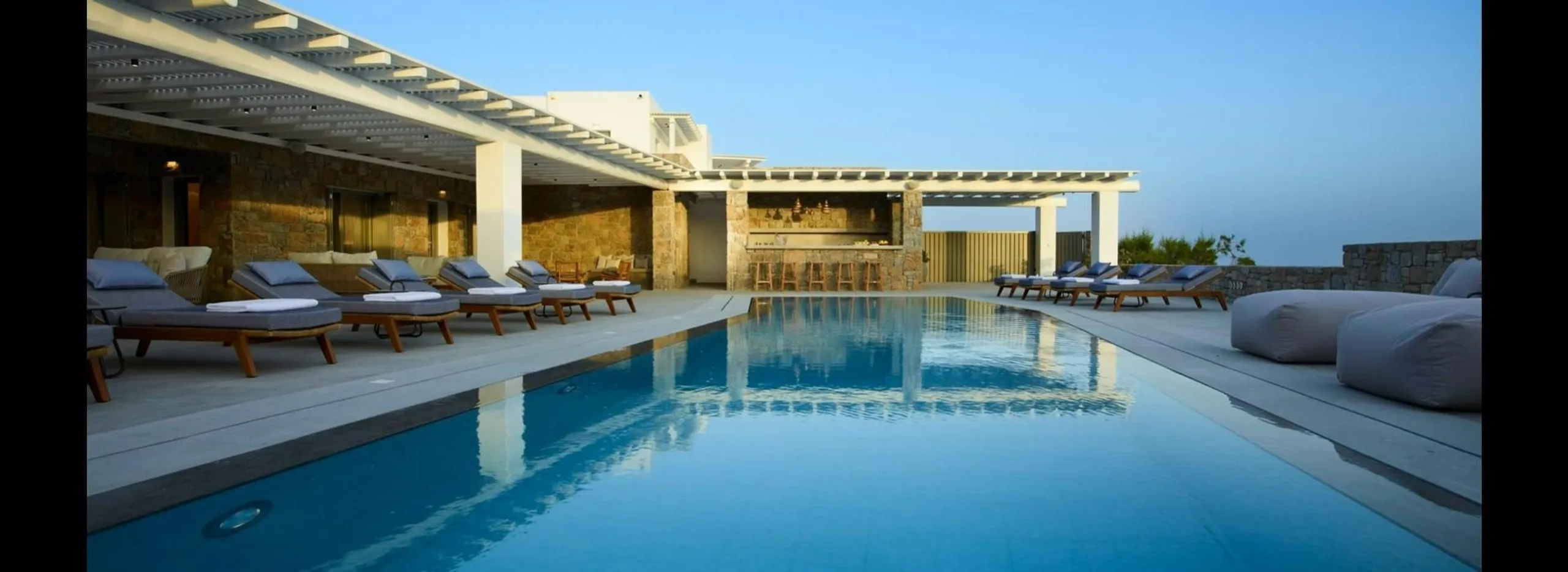 Luxurious Retreat with Breathtaking Views — photograph 5