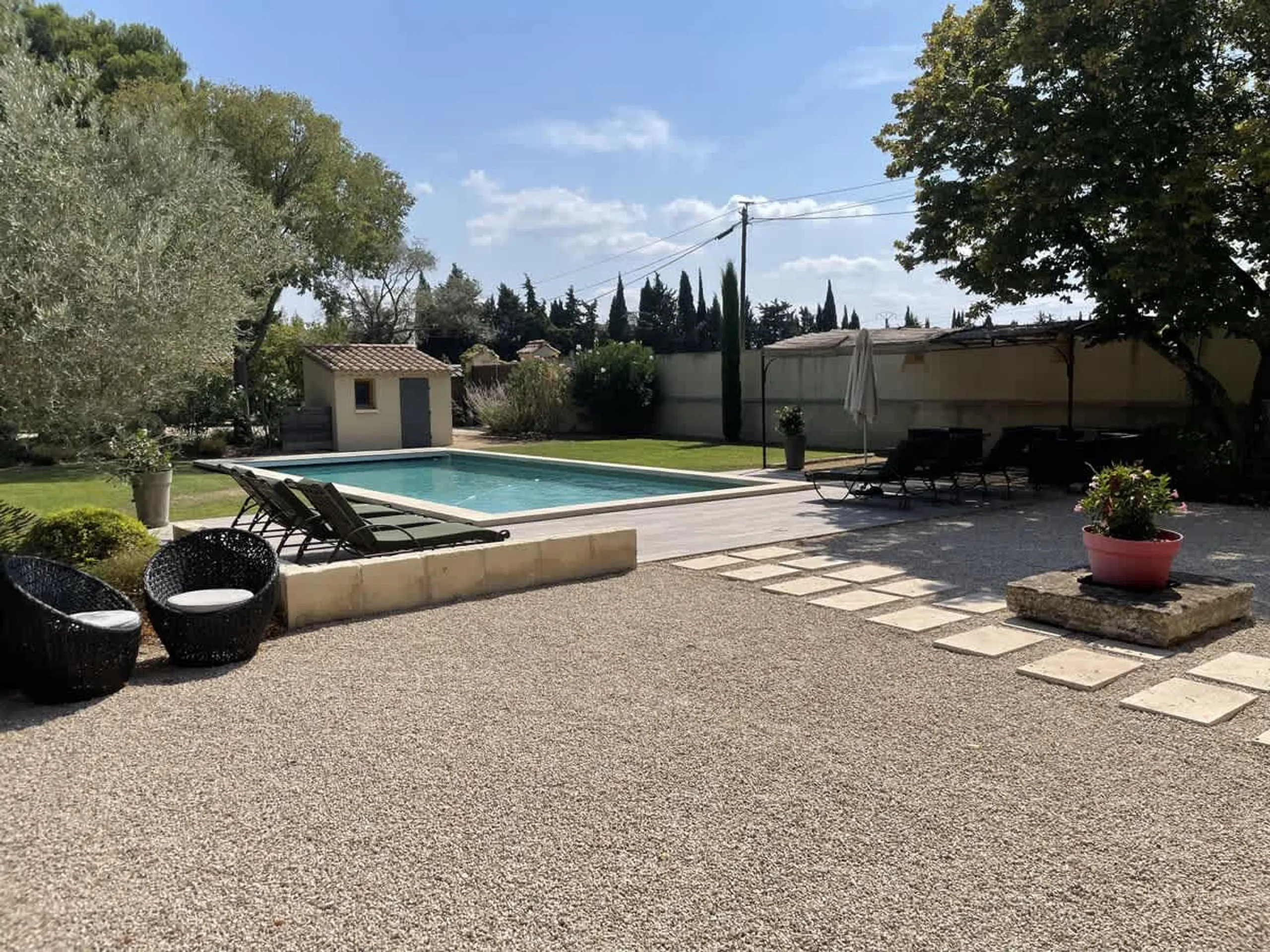 Indulgent 7BR Villa with Heated Pool and 3,000 m² Garden — photograph 5