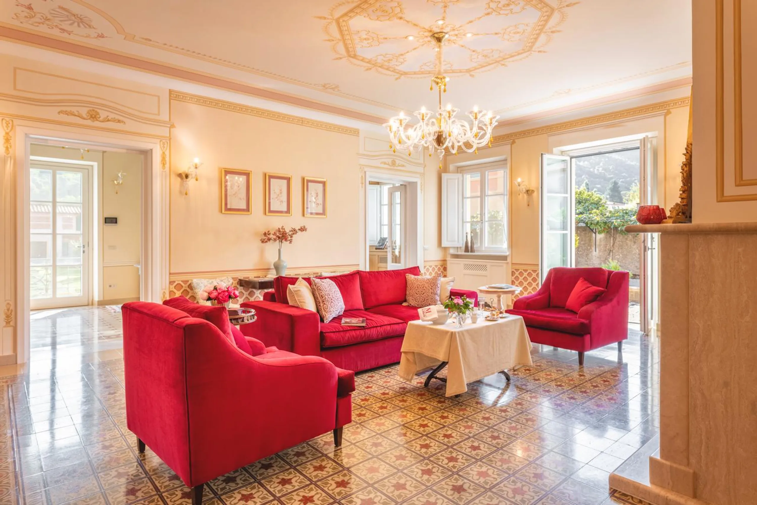 Exquisite 18th Century Tuscan Villa with Indoor Spa, Pool & Wedding Garden — photograph 6