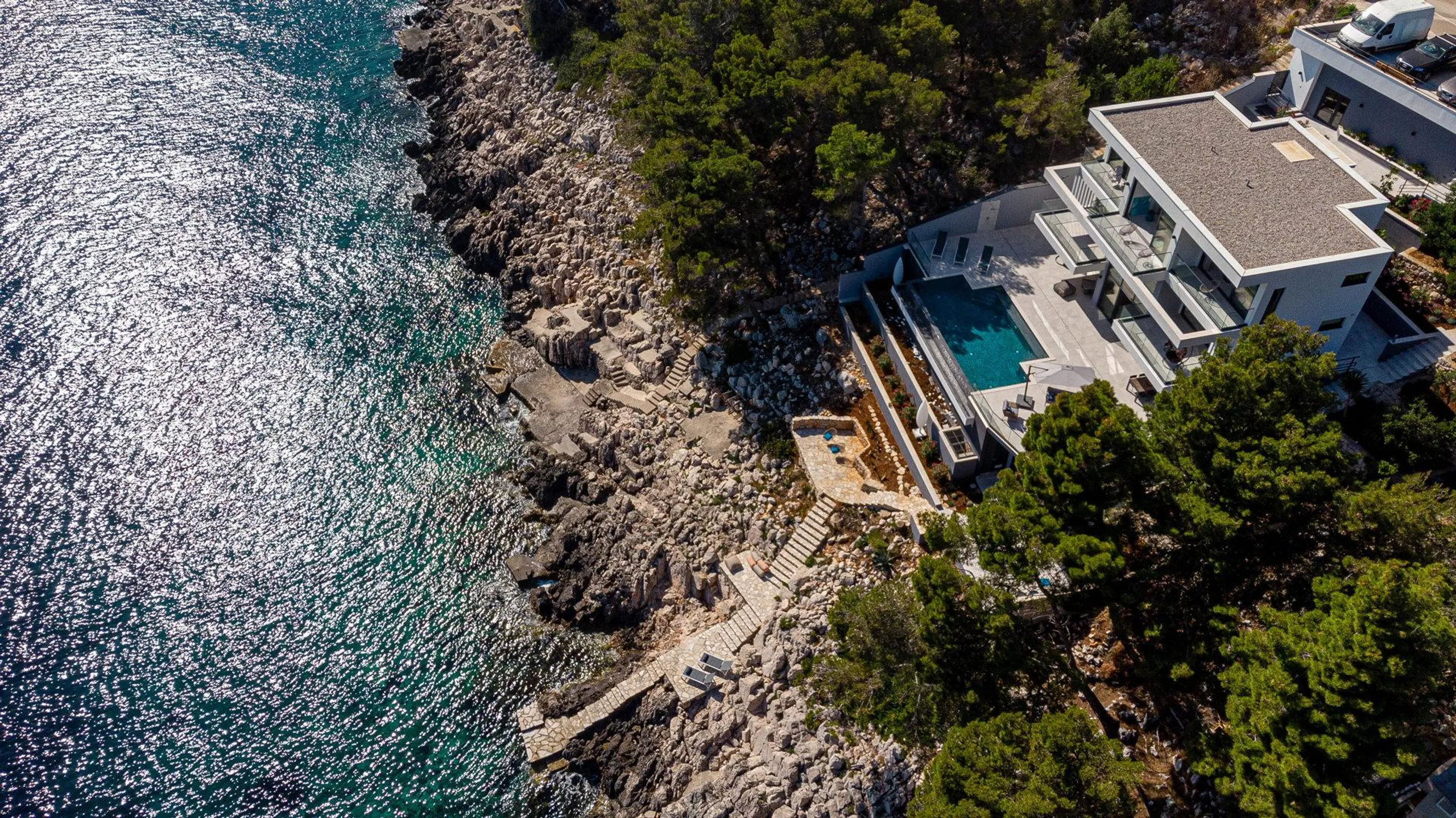 Spectacular Villa with Private Pool and Lovely Sea Views — photograph 9