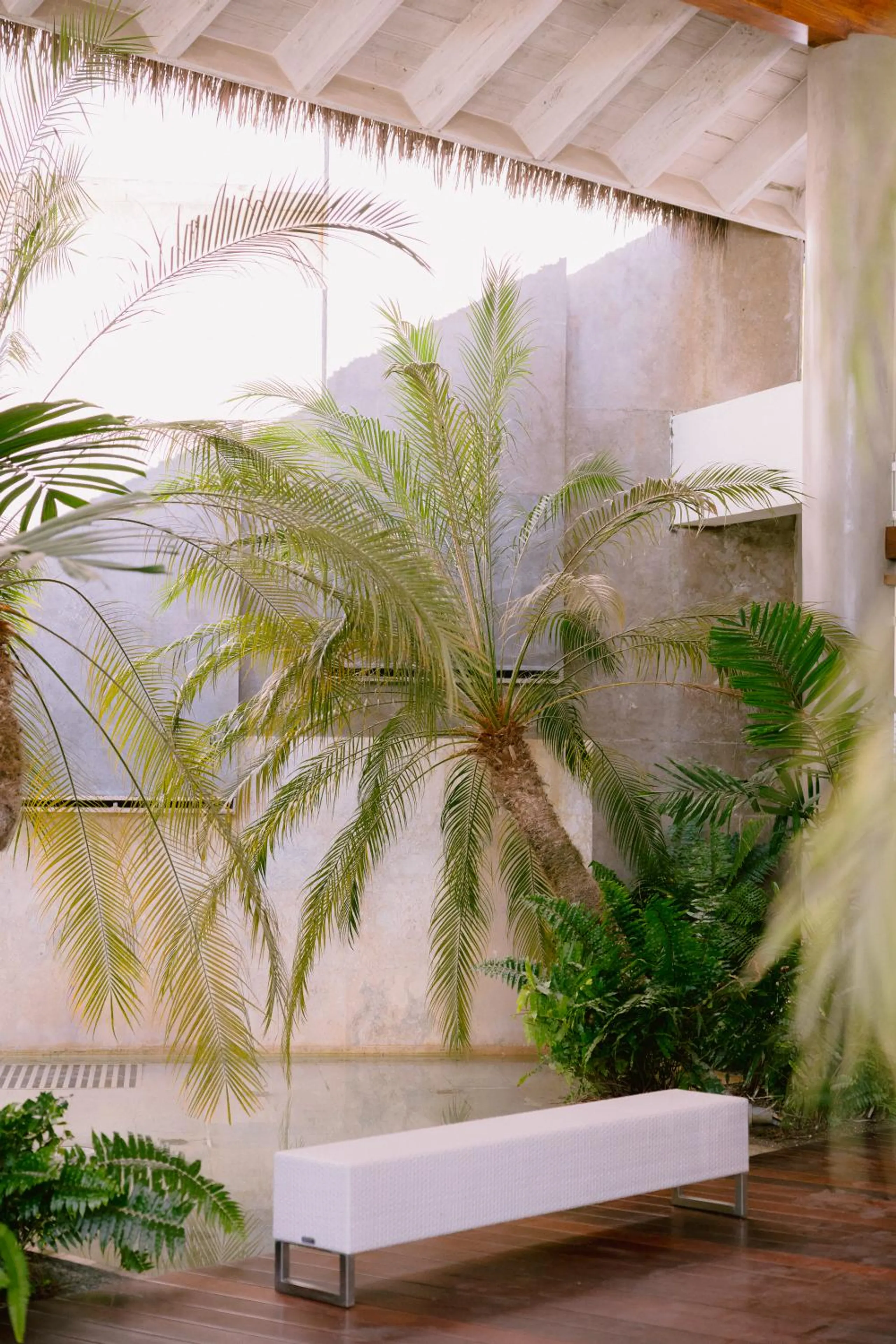 Spacious Villa with Private Pool, Chef & Golf Course Views — photograph 7