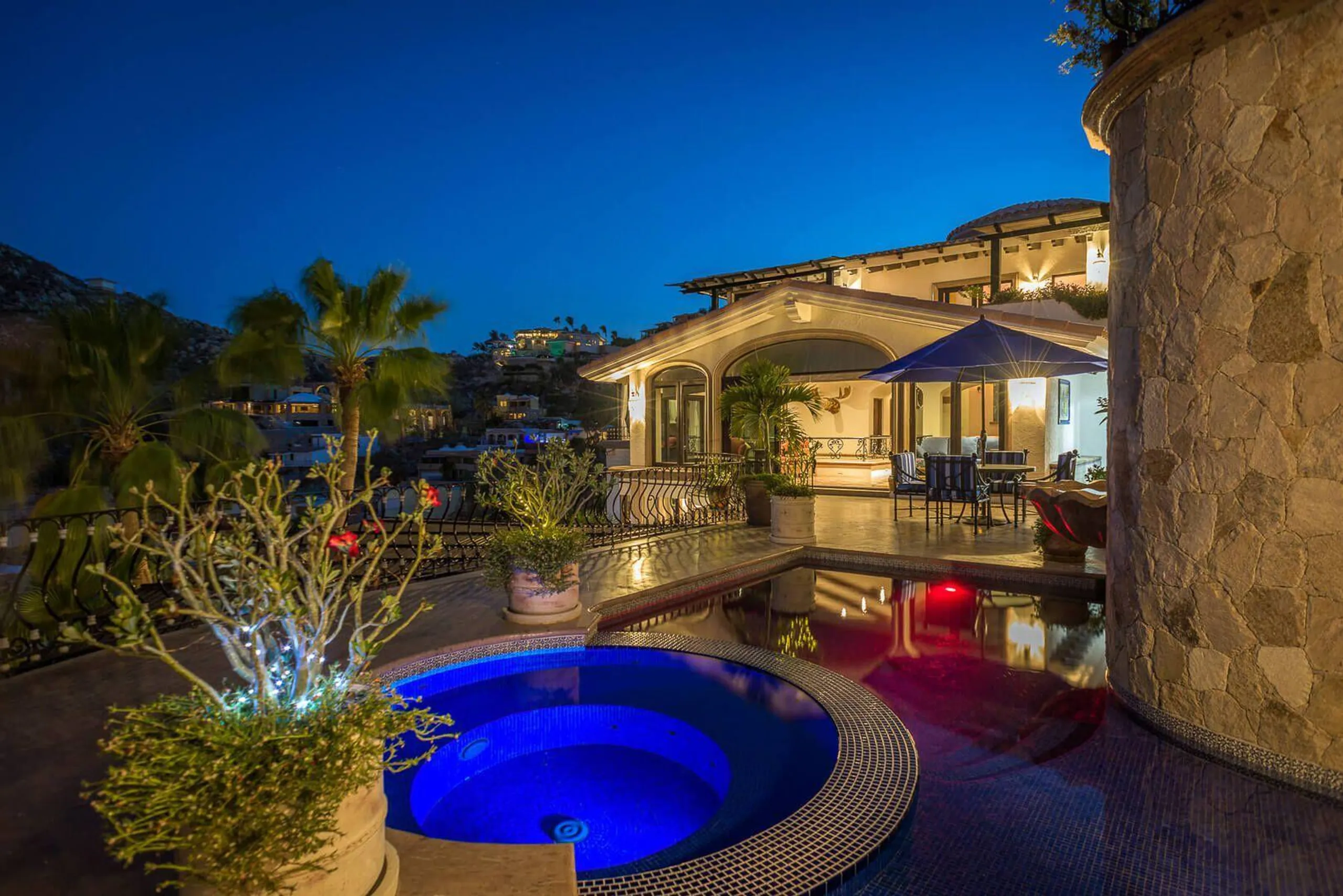 Grand Luxury Pedregral Estate with Sweeping Views Pool — photograph 12