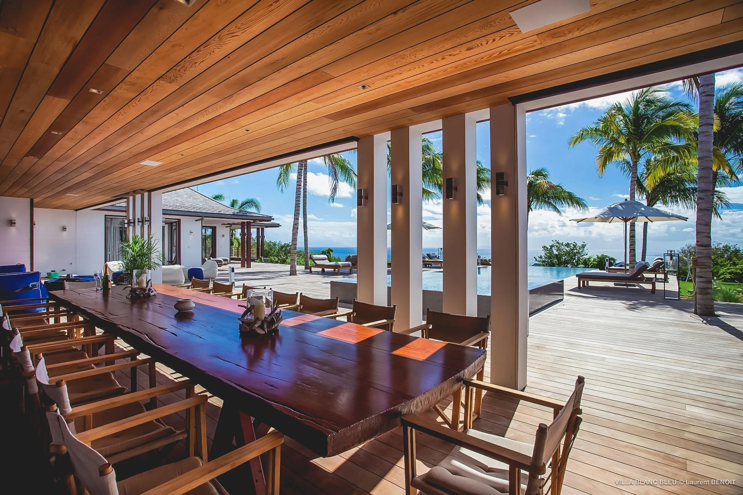 Ornate Paradise Villa with Private Pool and Tennis Court — photograph 5